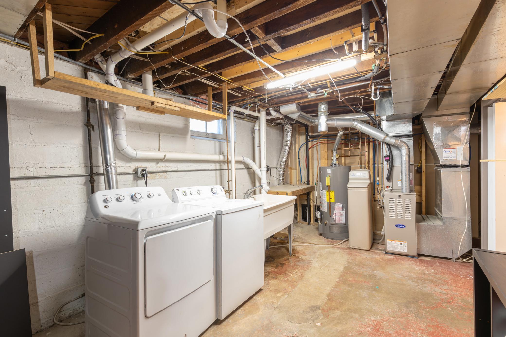 3308 Brownlow Avenue