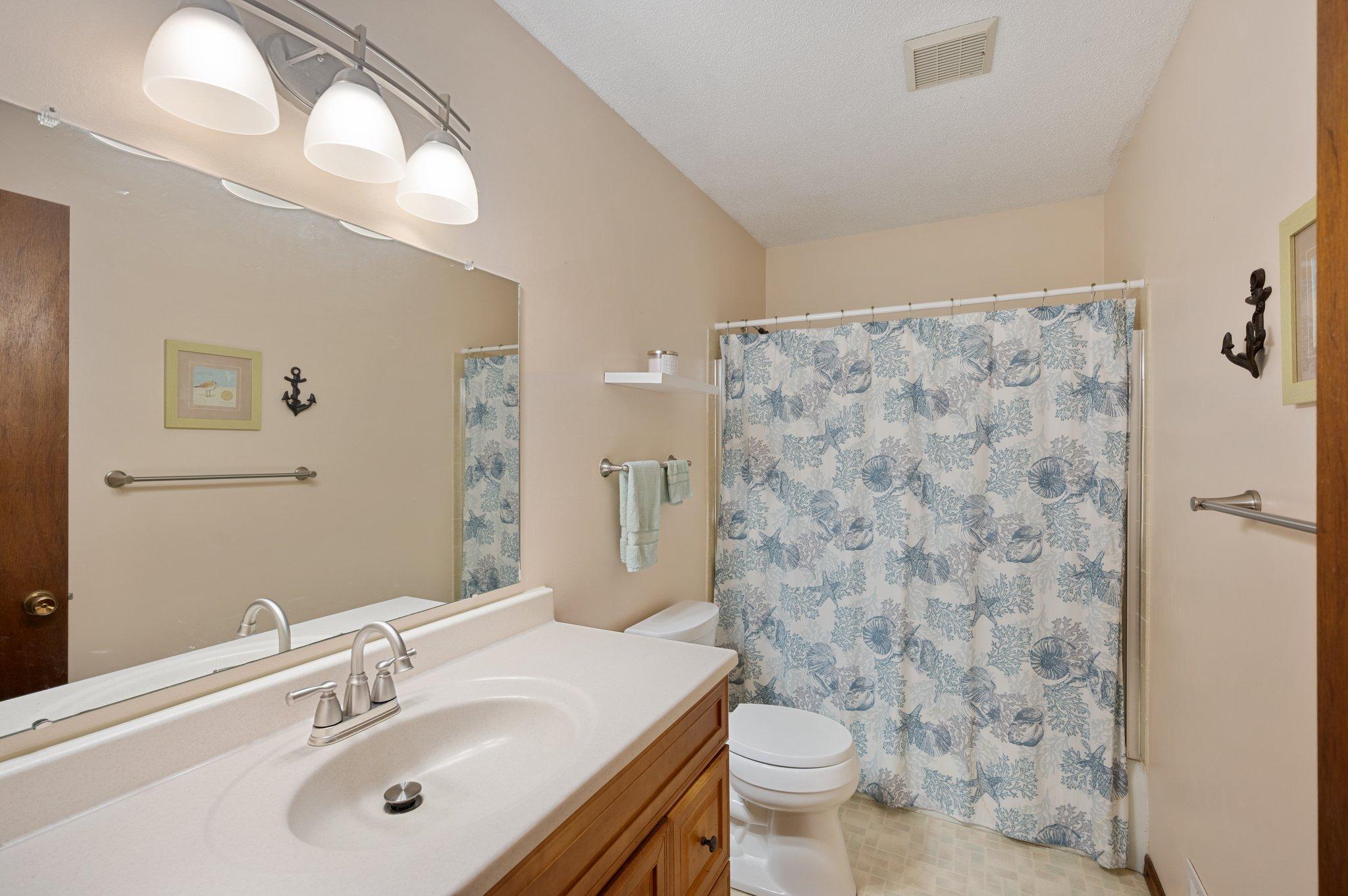 2527 152nd Avenue NE