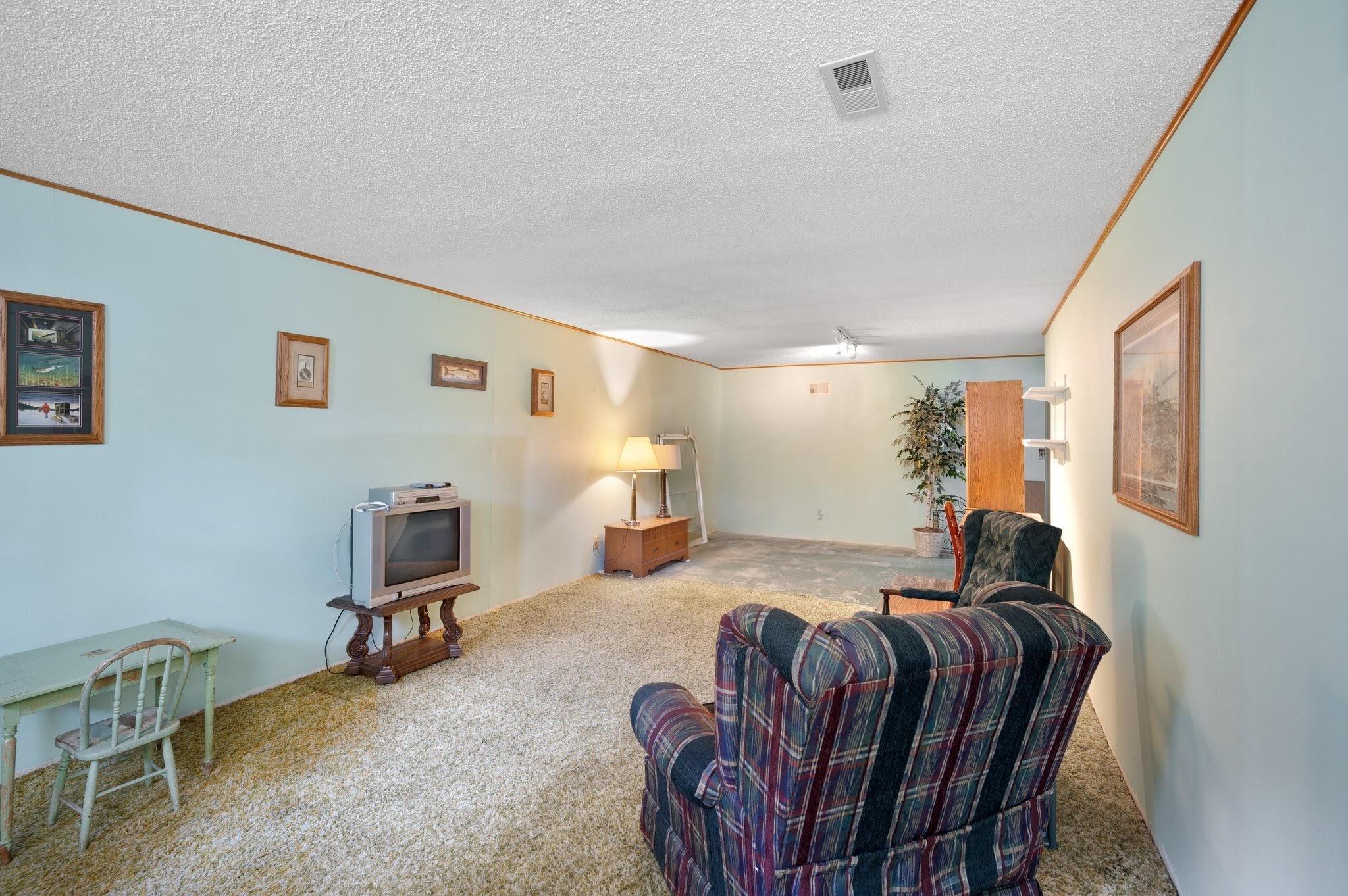 2527 152nd Avenue NE