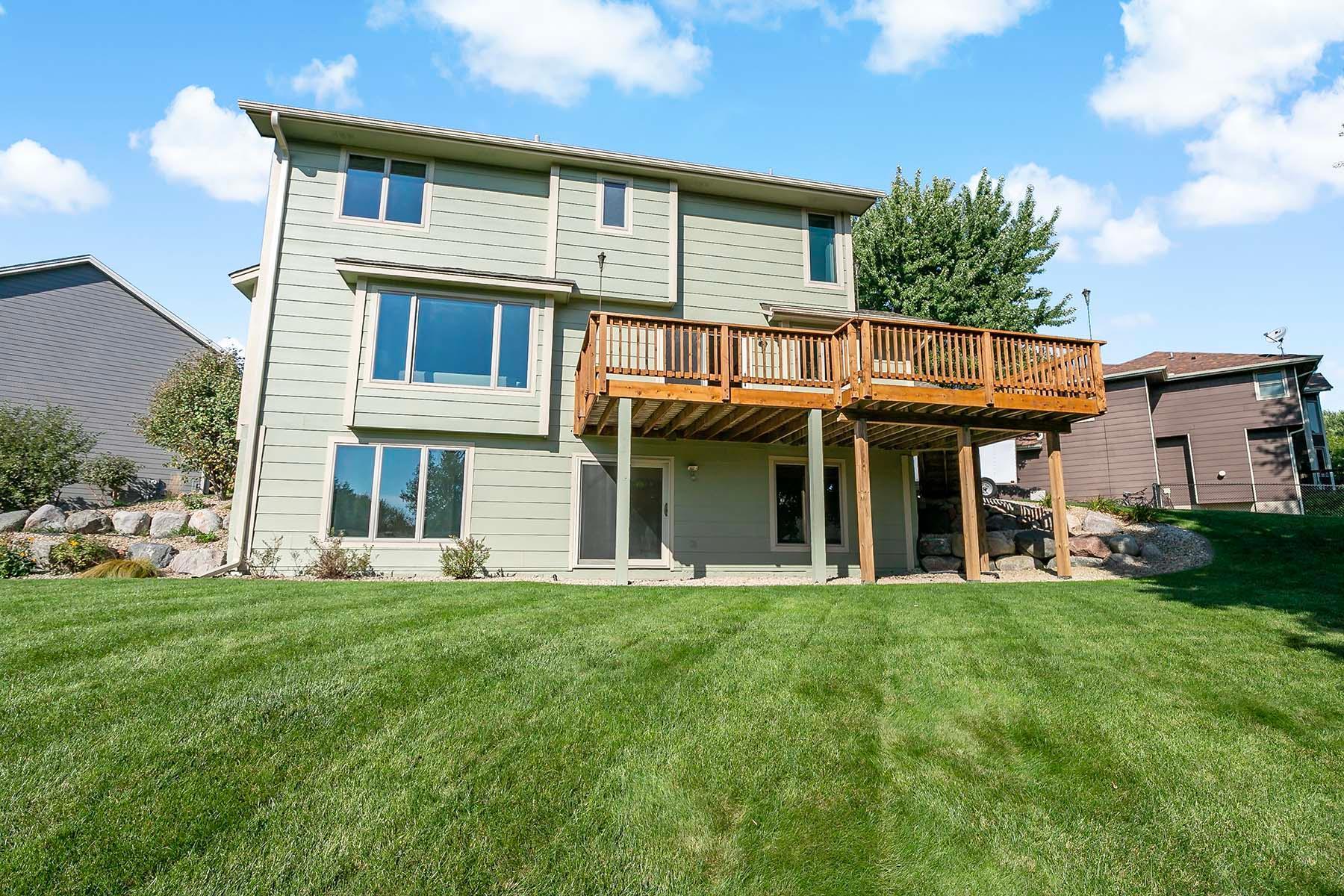 16377 Greenbriar Court