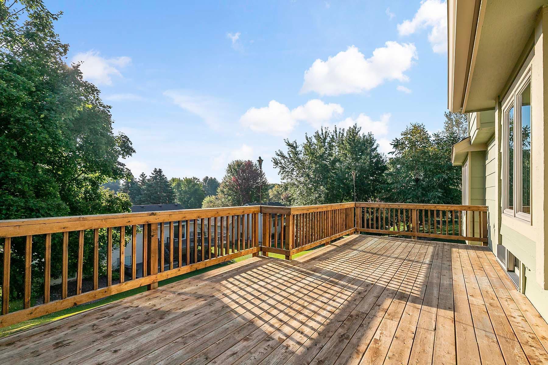 16377 Greenbriar Court