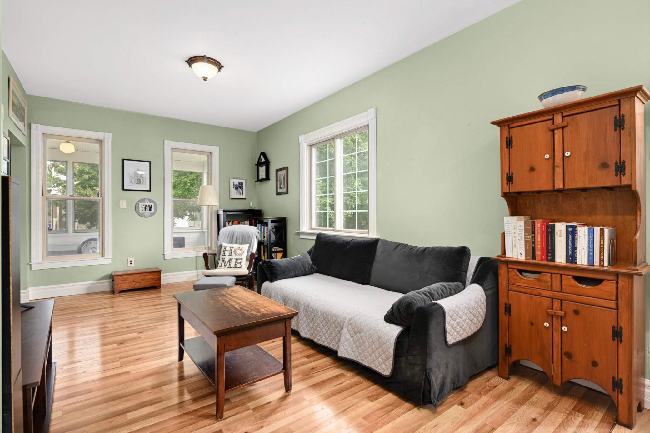 114 Congress Street W