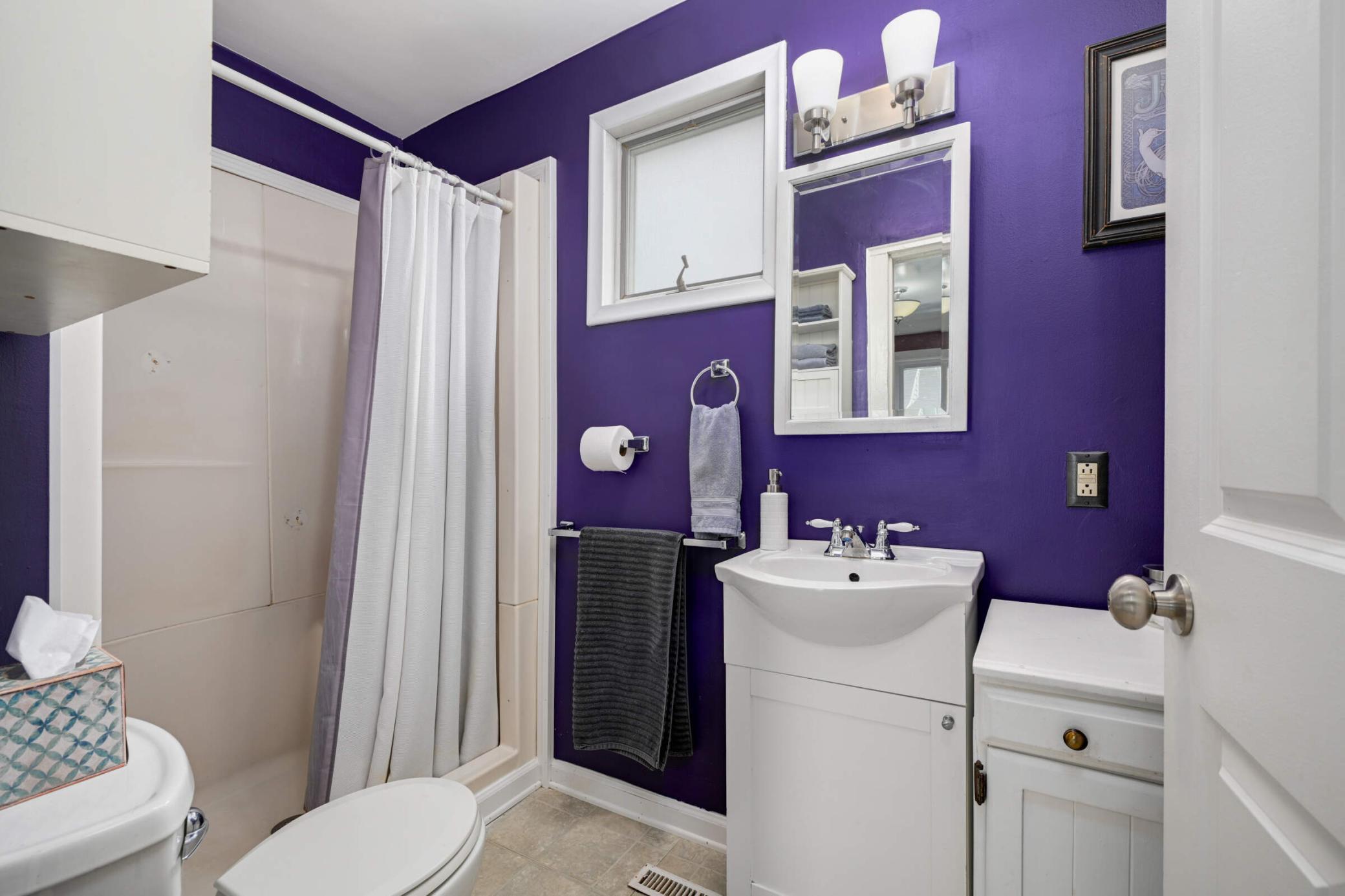 114 Congress Street W