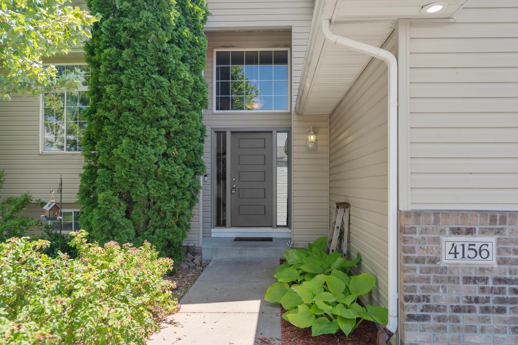 4156 Jansen Avenue NE