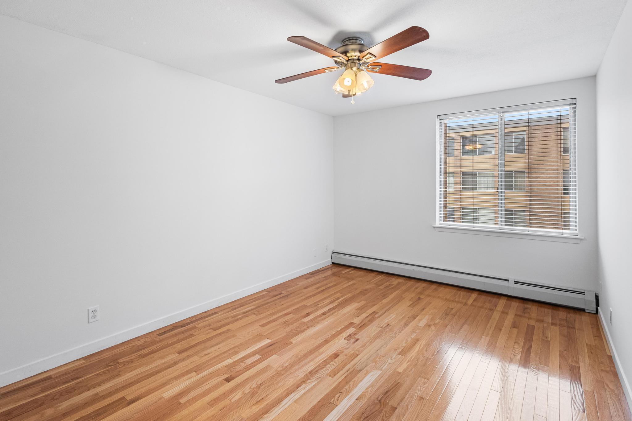 1770 Bryant Avenue S Unit: 301