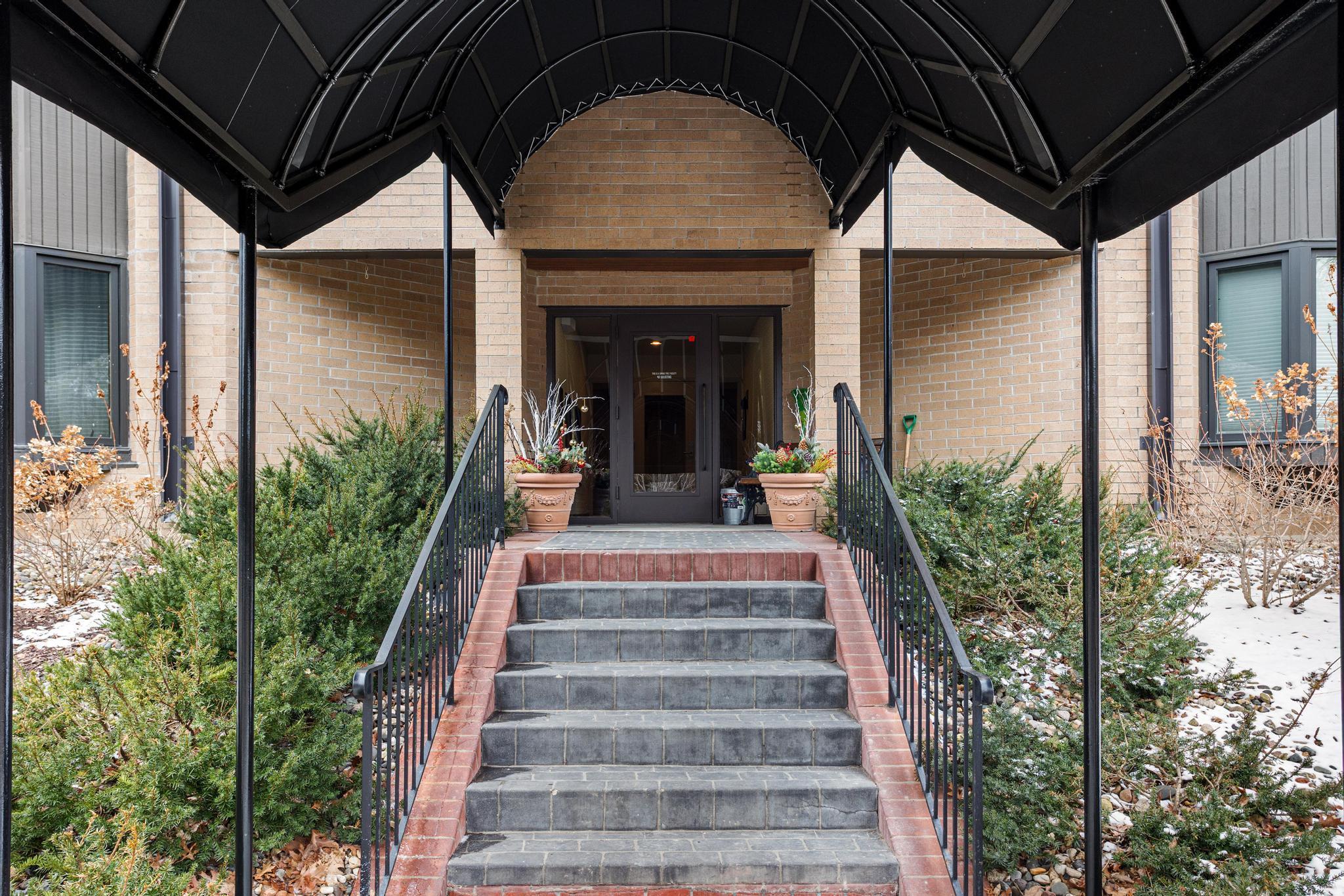 14601 Atrium Way Unit: 332