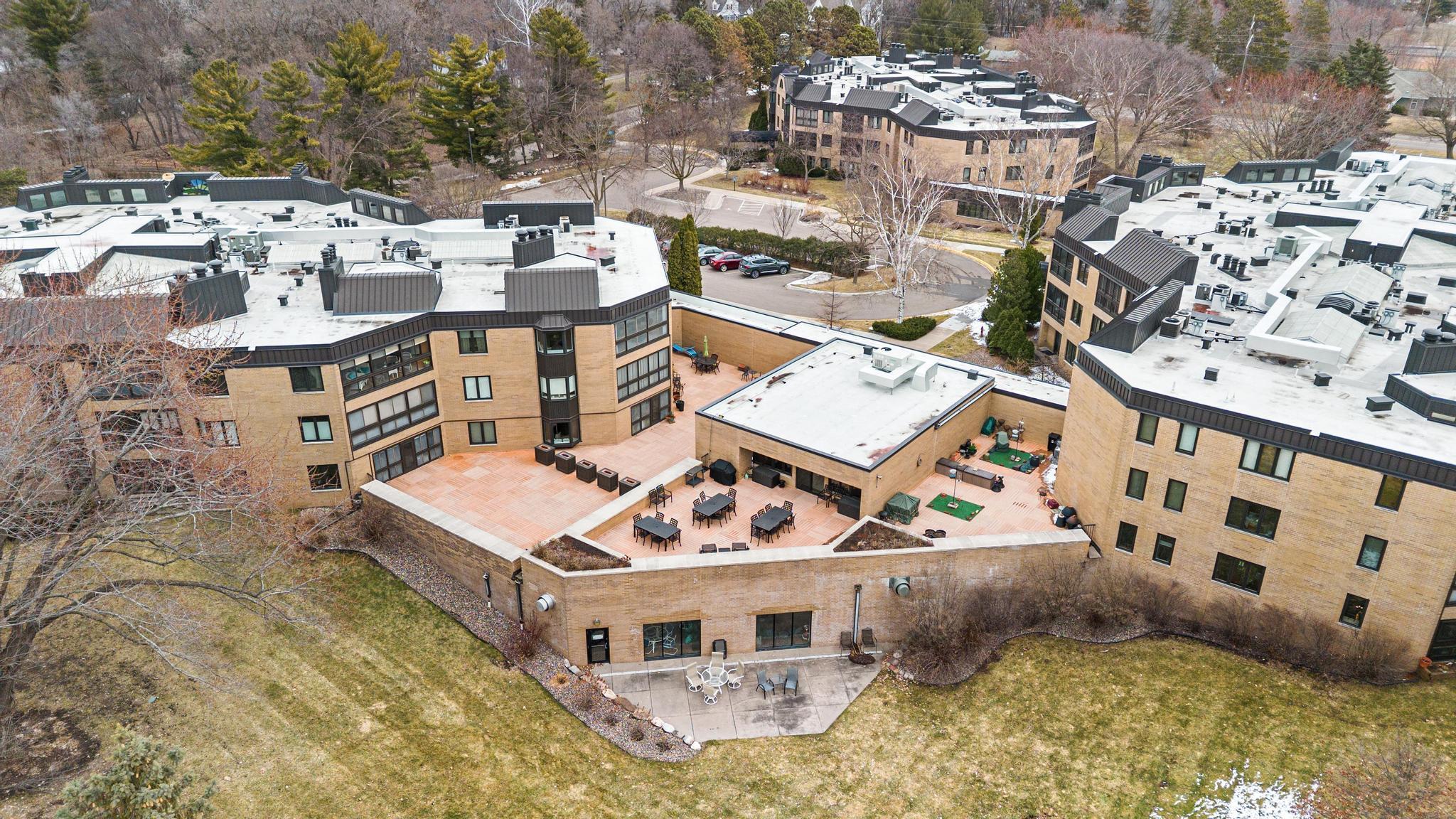 14601 Atrium Way Unit: 332