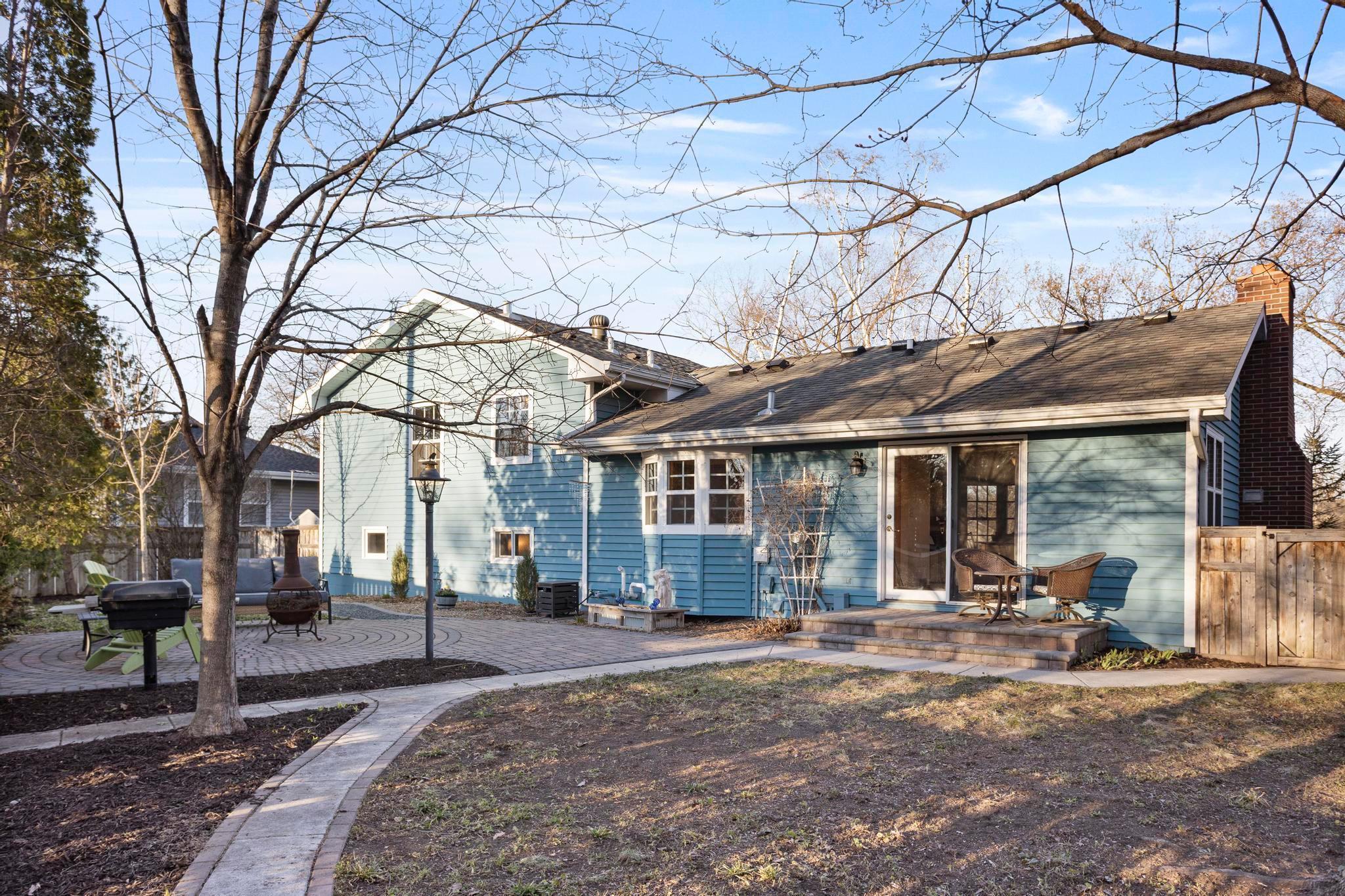 2164 Overlook Drive