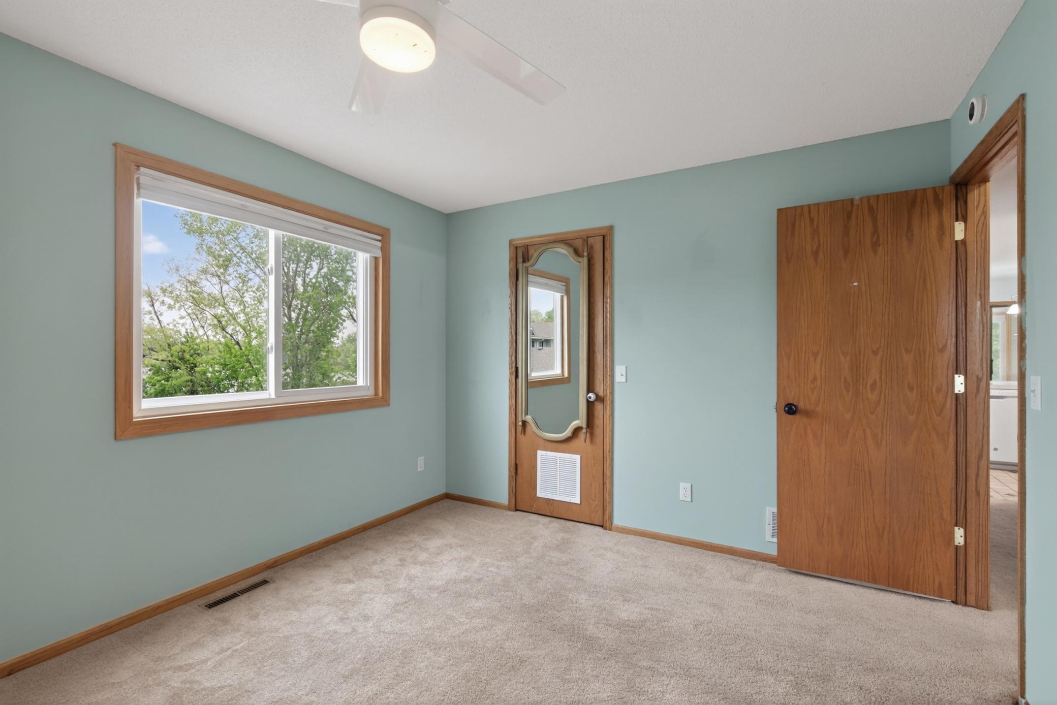 8519 S Pond Trail