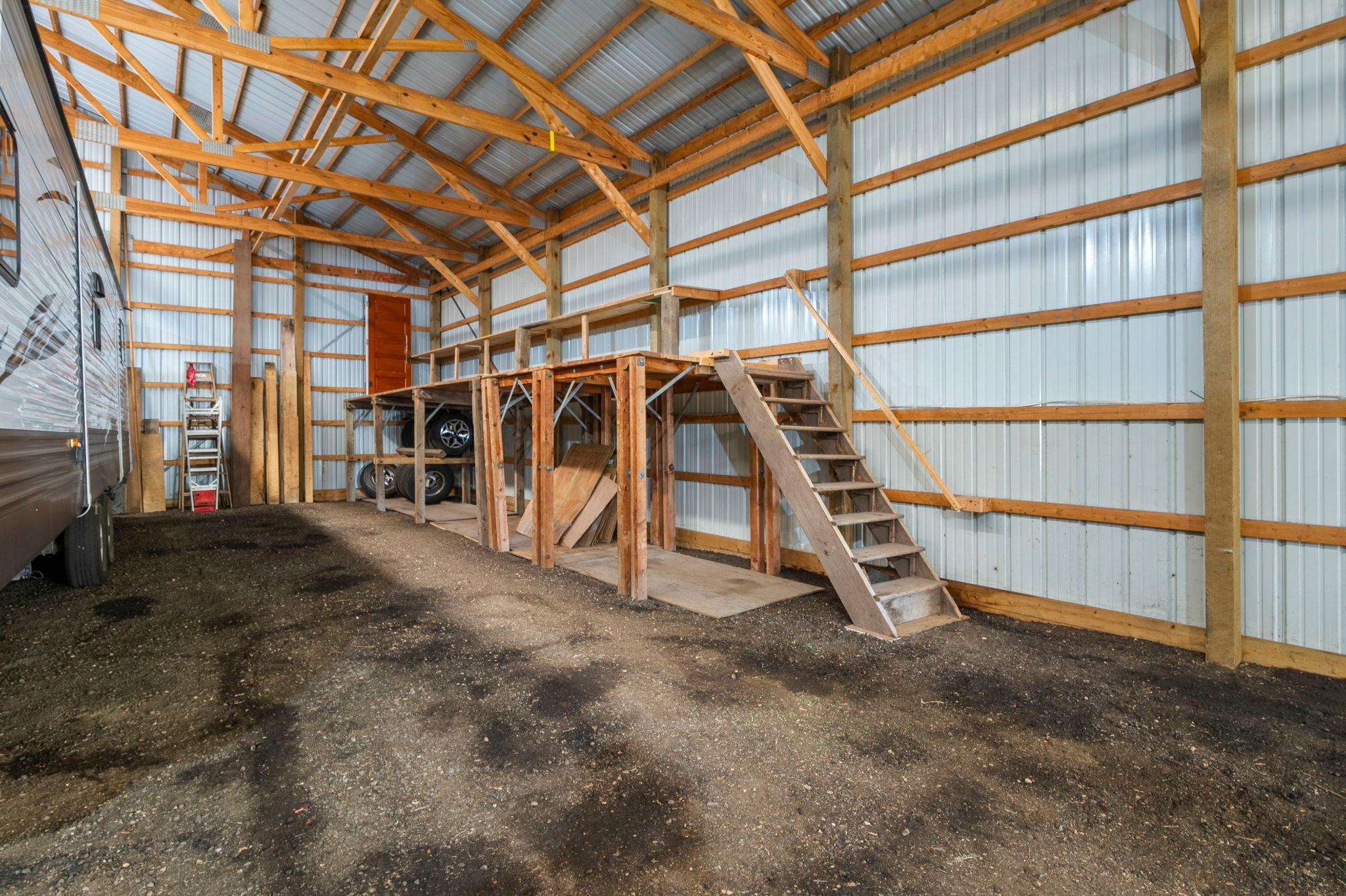 8711 County Road 7 NW