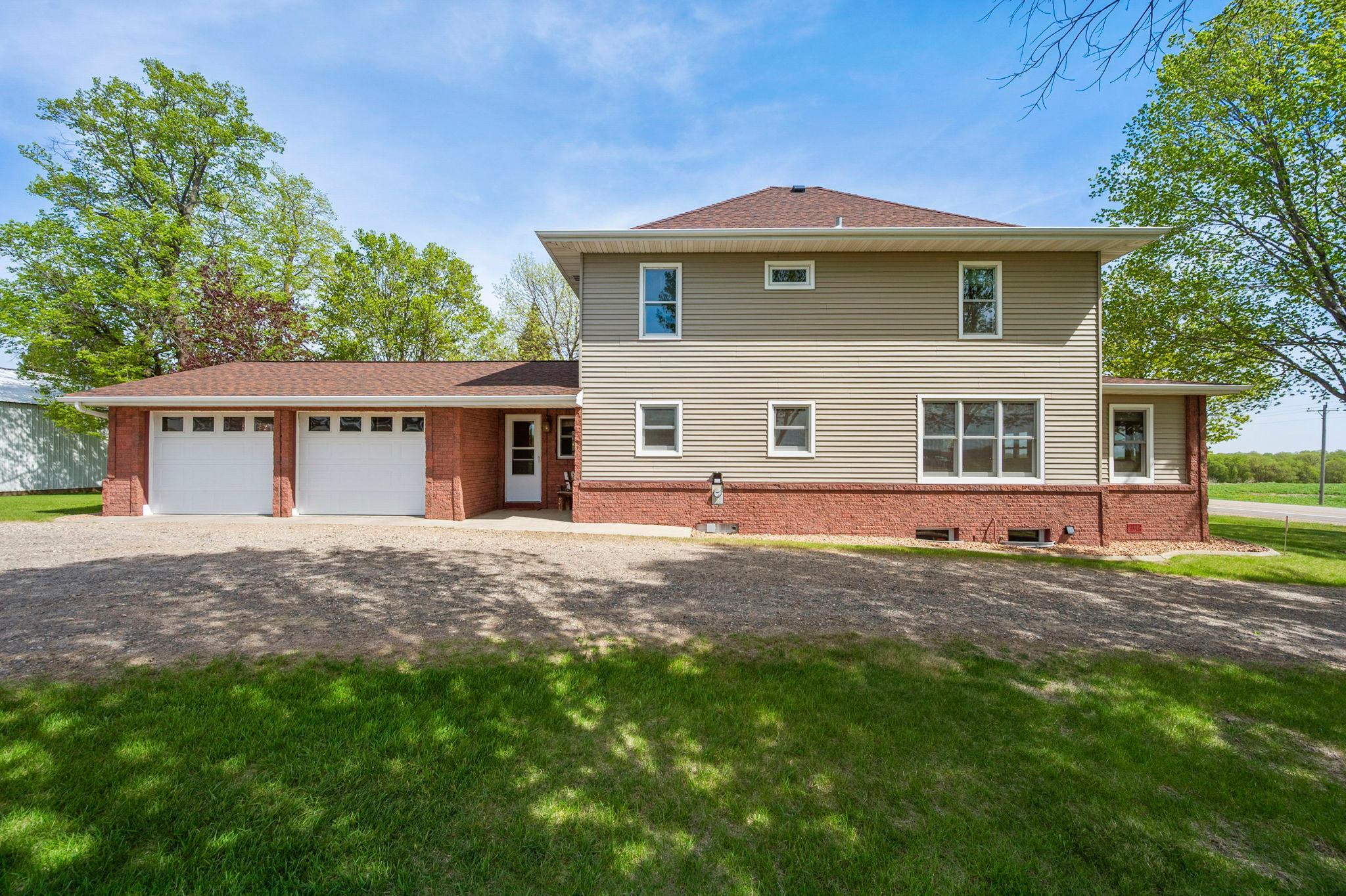 8711 County Road 7 NW