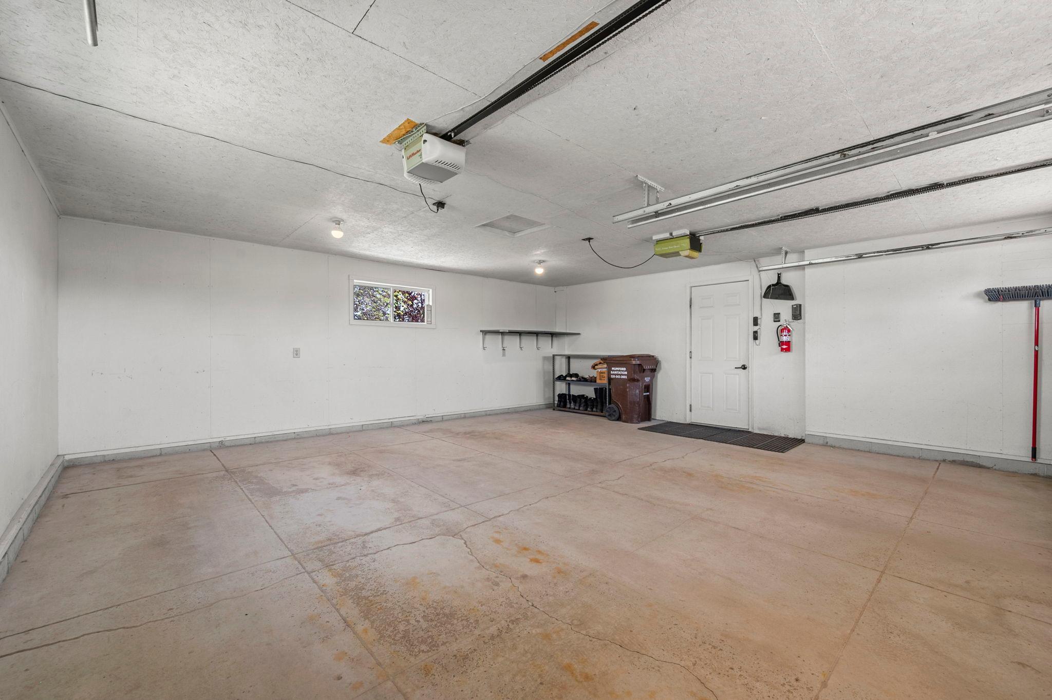 8711 County Road 7 NW