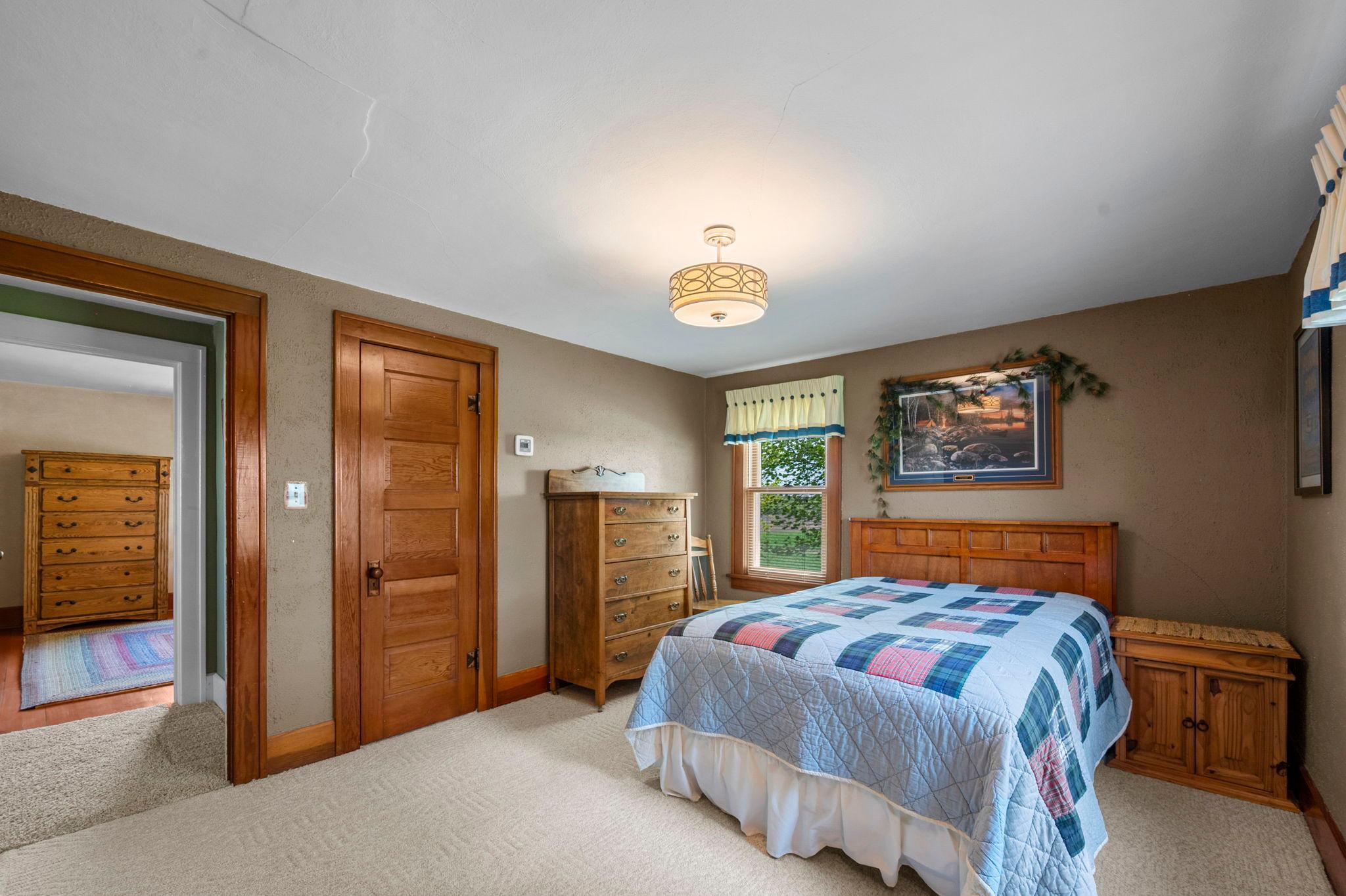 8711 County Road 7 NW