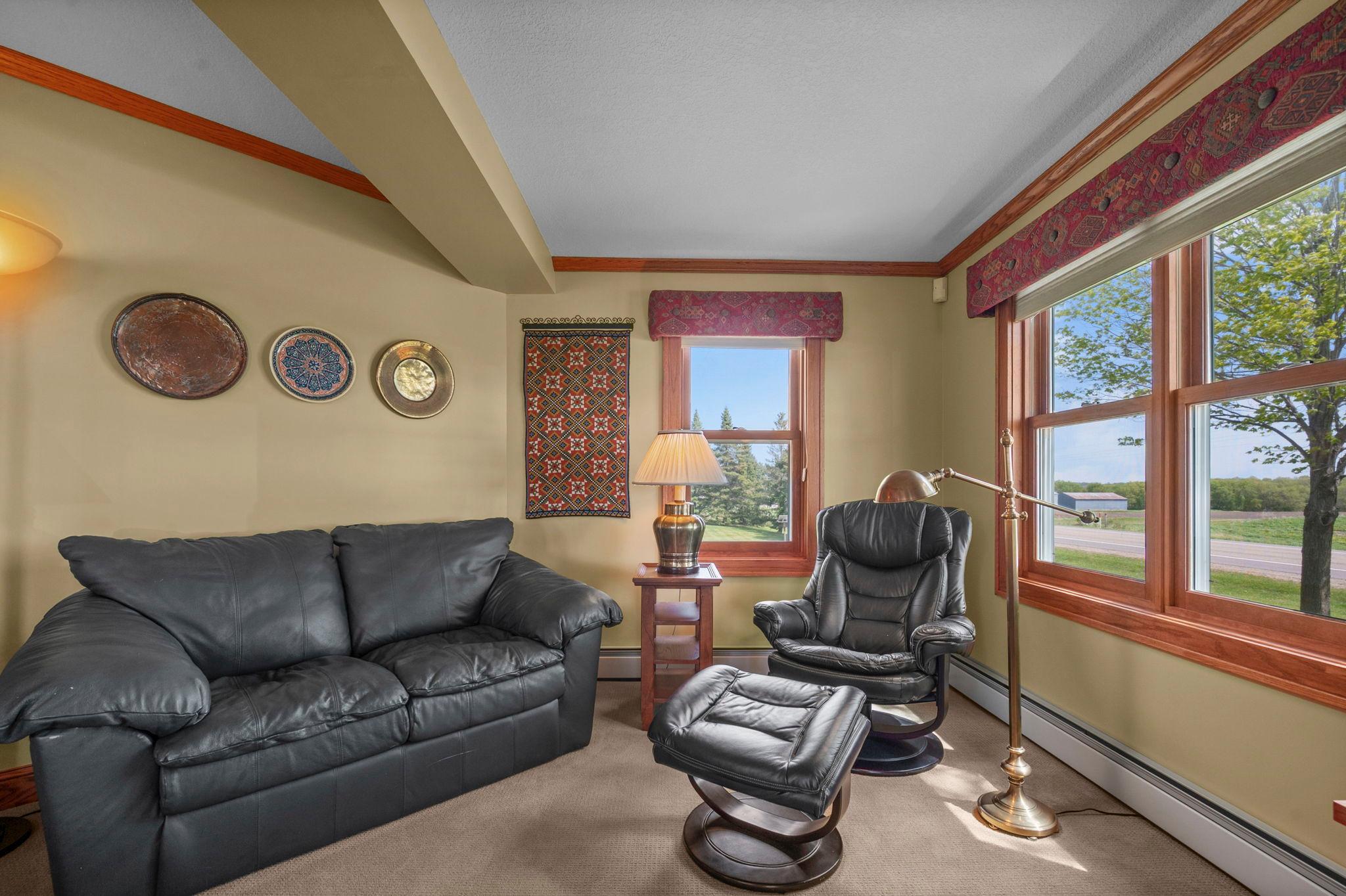 8711 County Road 7 NW