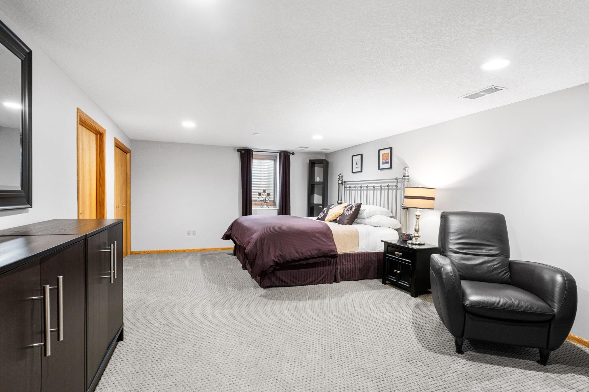 2500 Overlook Drive