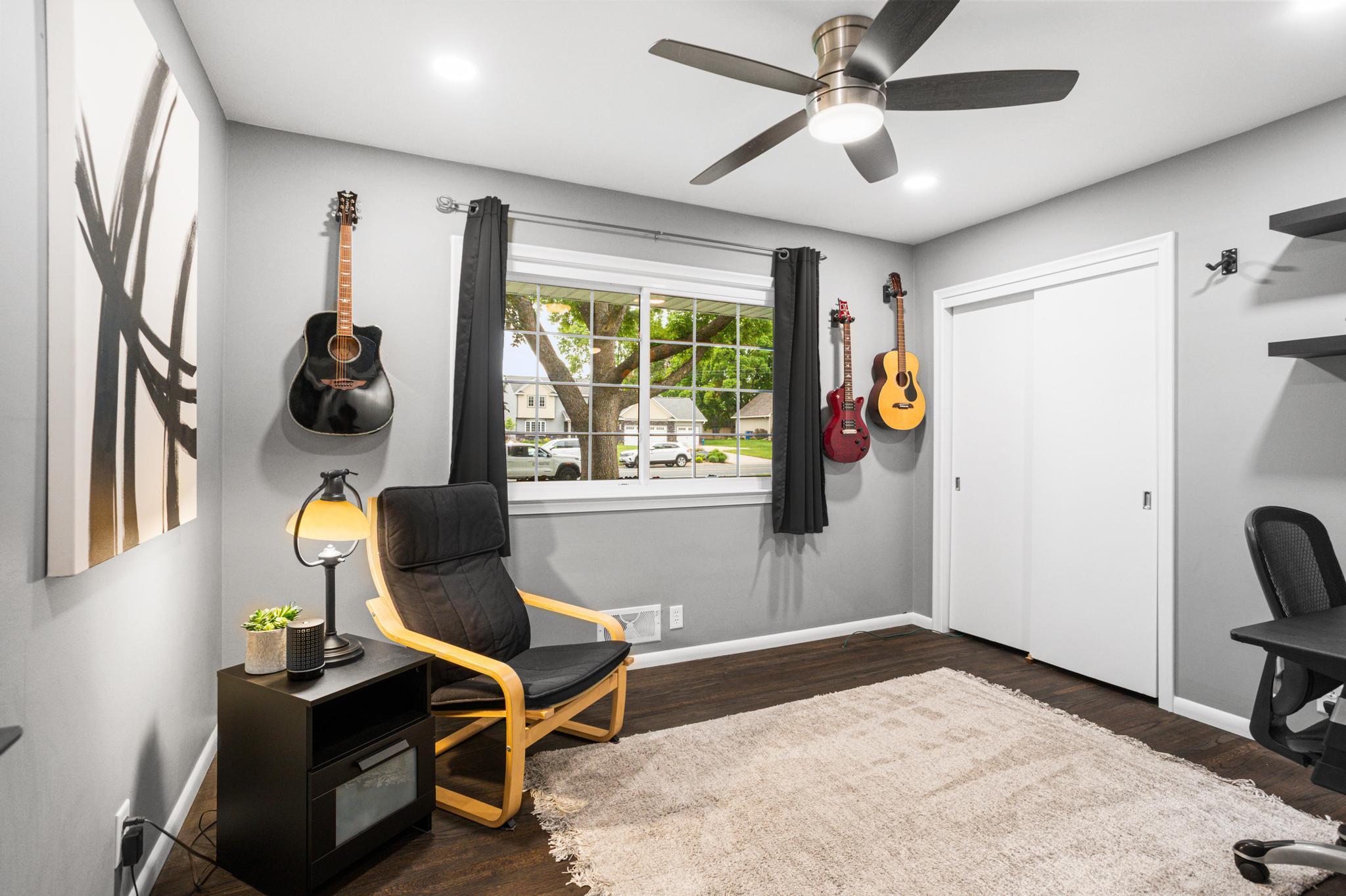 2500 Overlook Drive