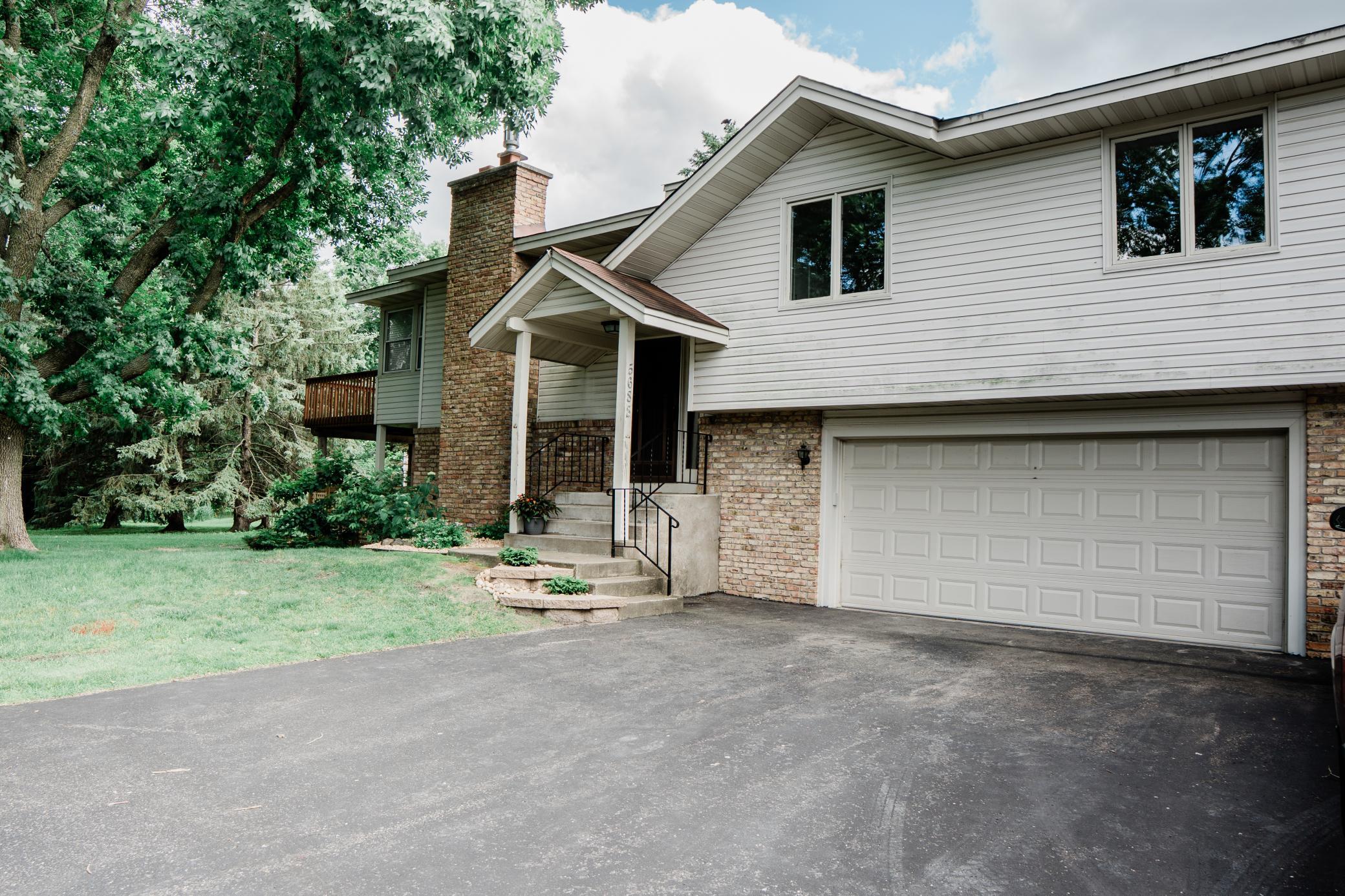 5688 Royal Oaks Drive