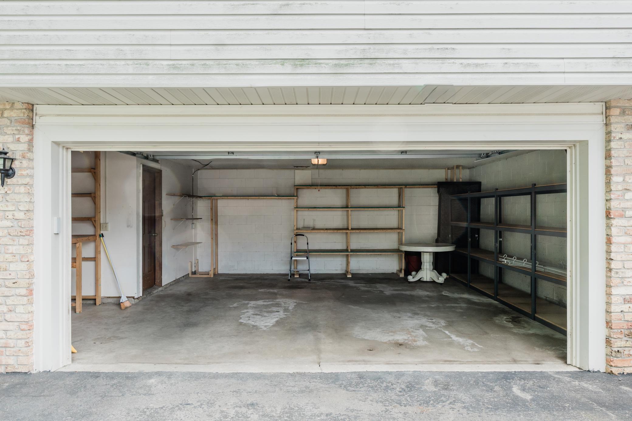 5688 Royal Oaks Drive