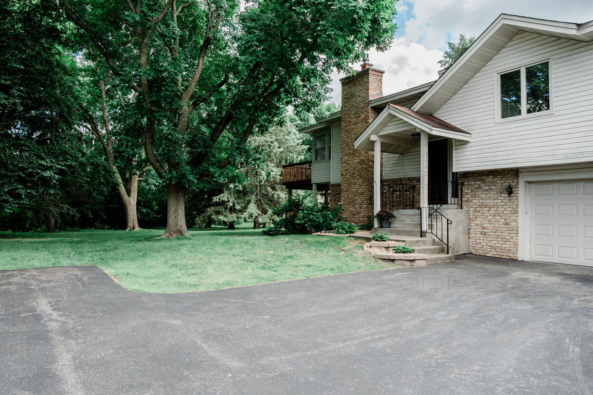 5688 Royal Oaks Drive