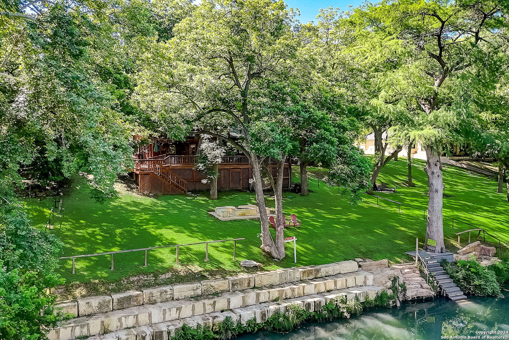1806 PONDEROSA DR