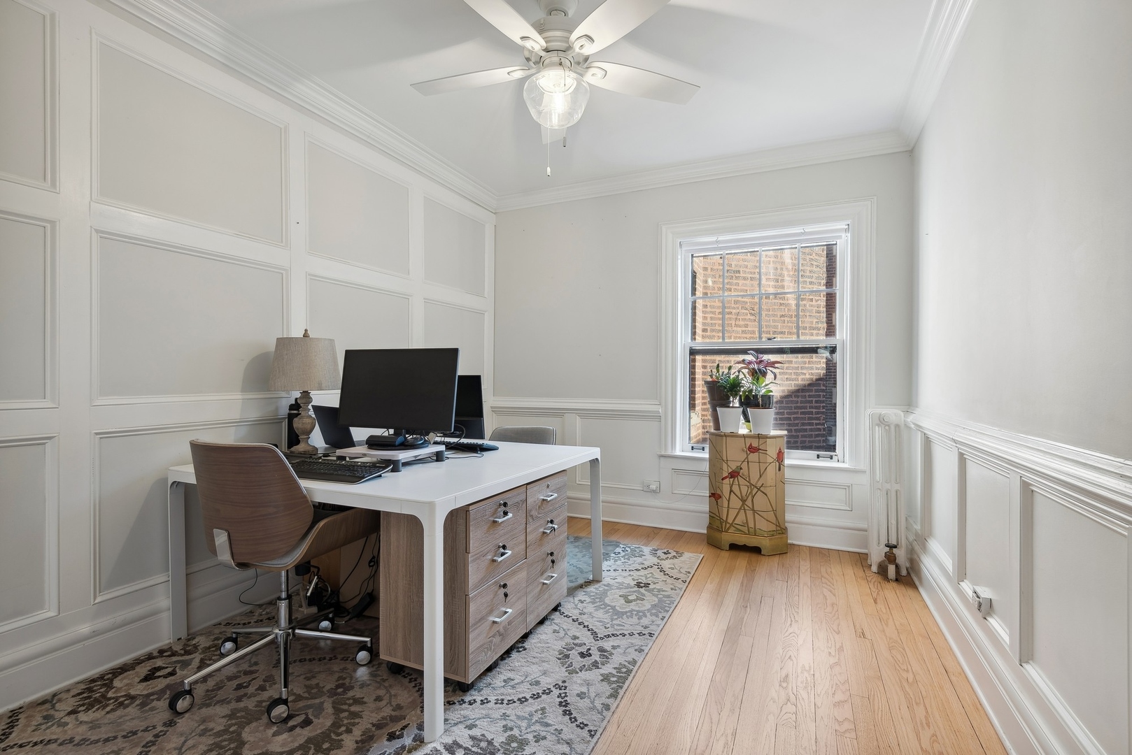 360 Ridge Avenue Unit: 10-2