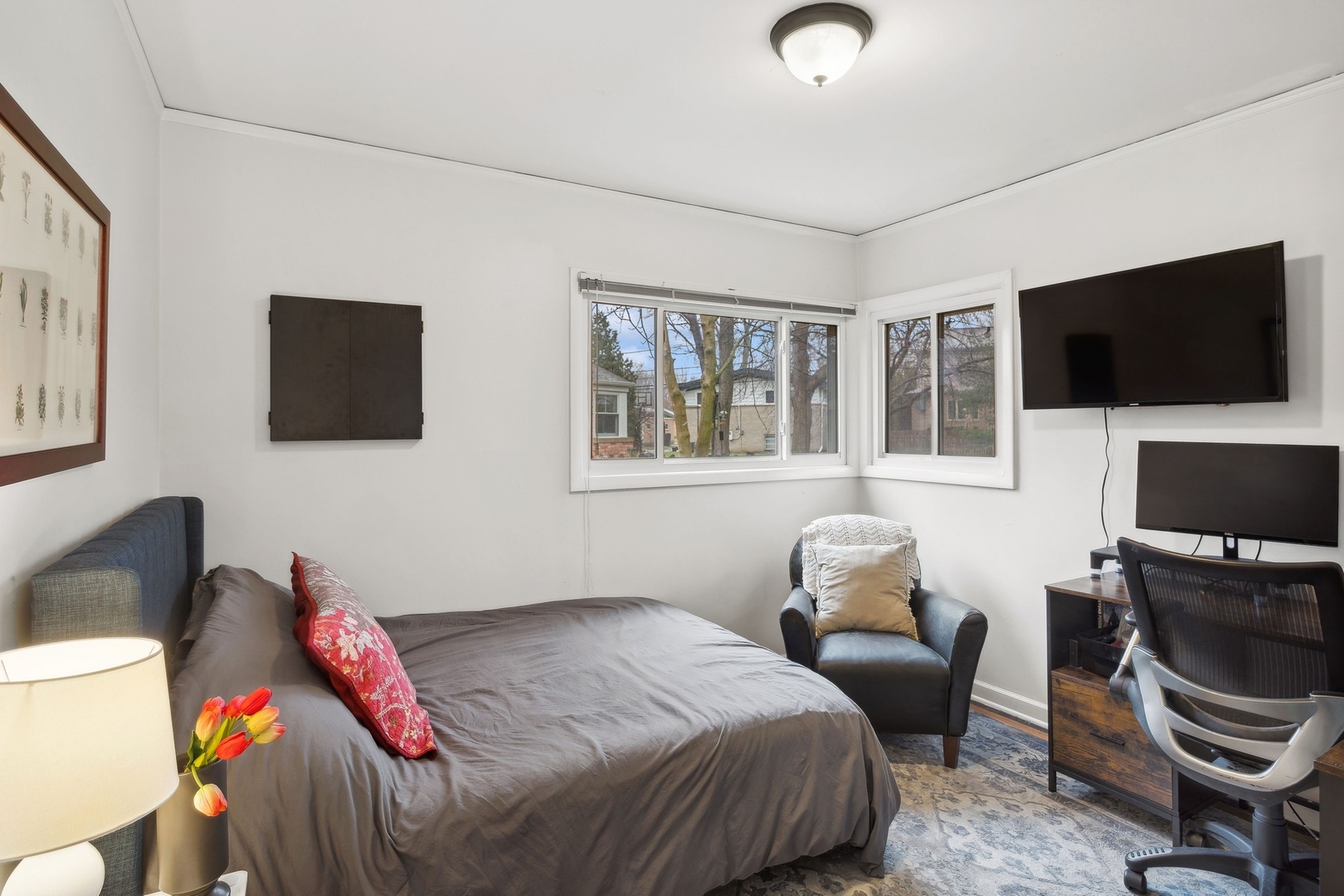 42 Williamsburg Road