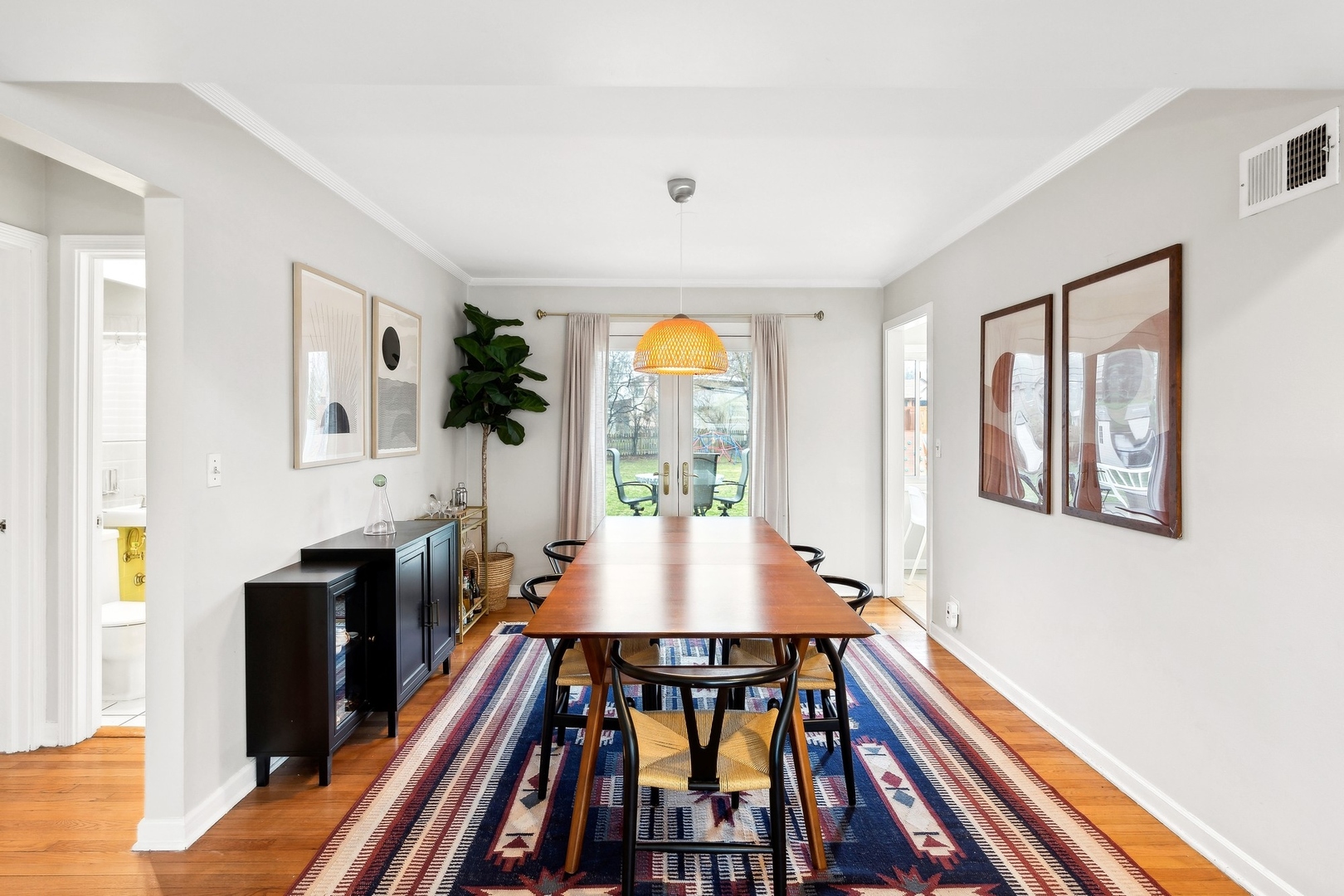 42 Williamsburg Road