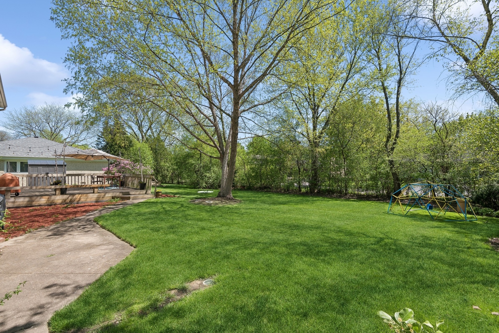 2729 Illinois Road