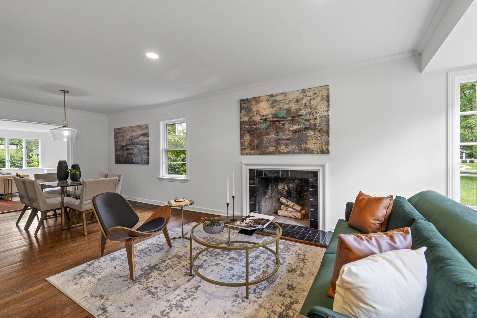 16 Williamsburg Court