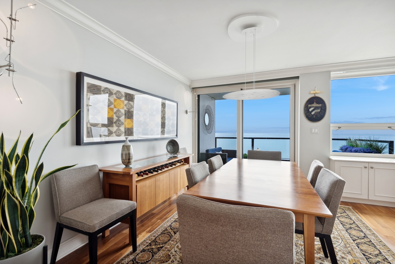 1630 SHERIDAN Road Unit: 10L