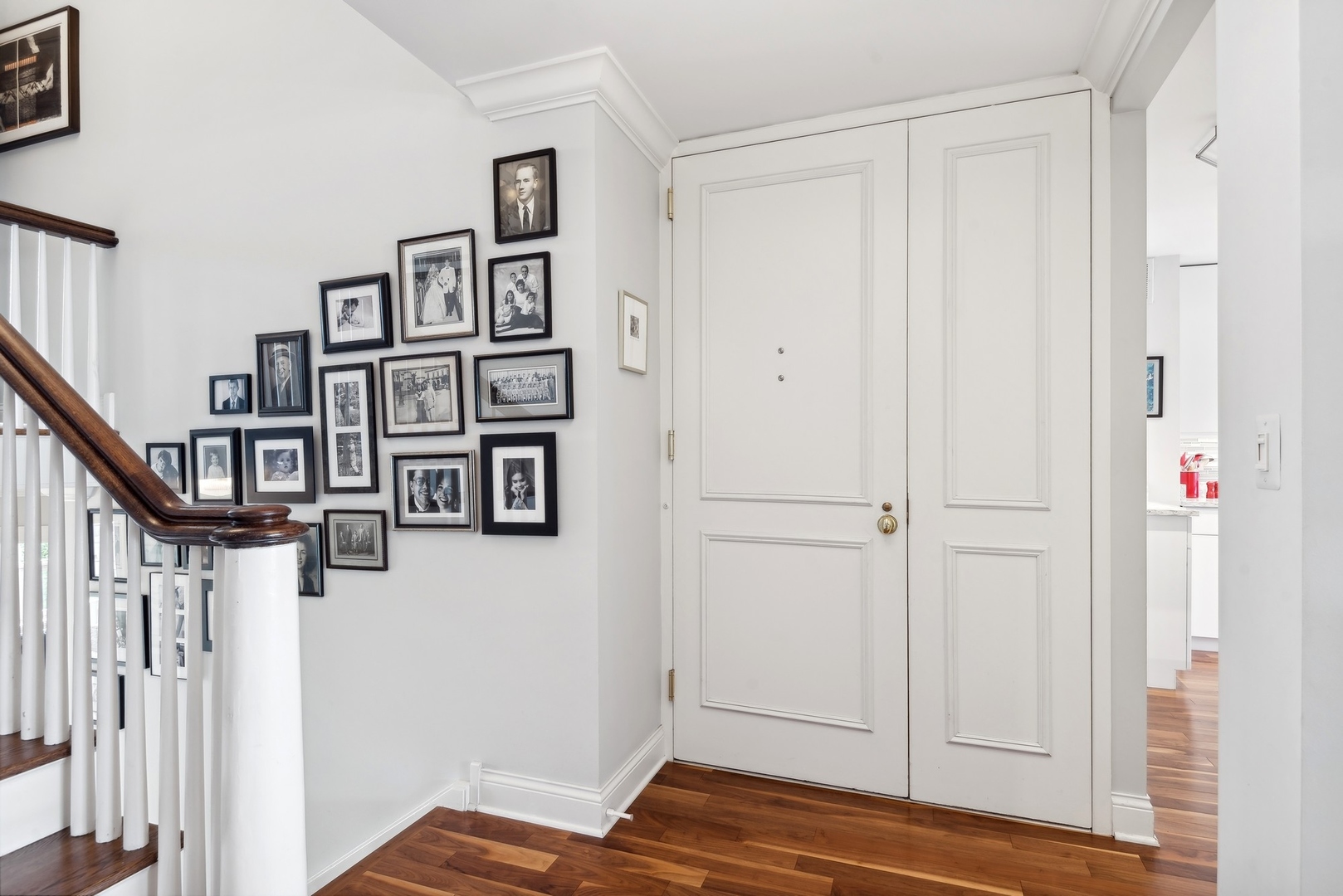 1630 SHERIDAN Road Unit: 10L