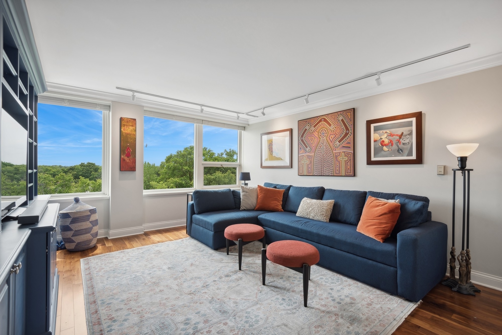 1630 SHERIDAN Road Unit: 10L