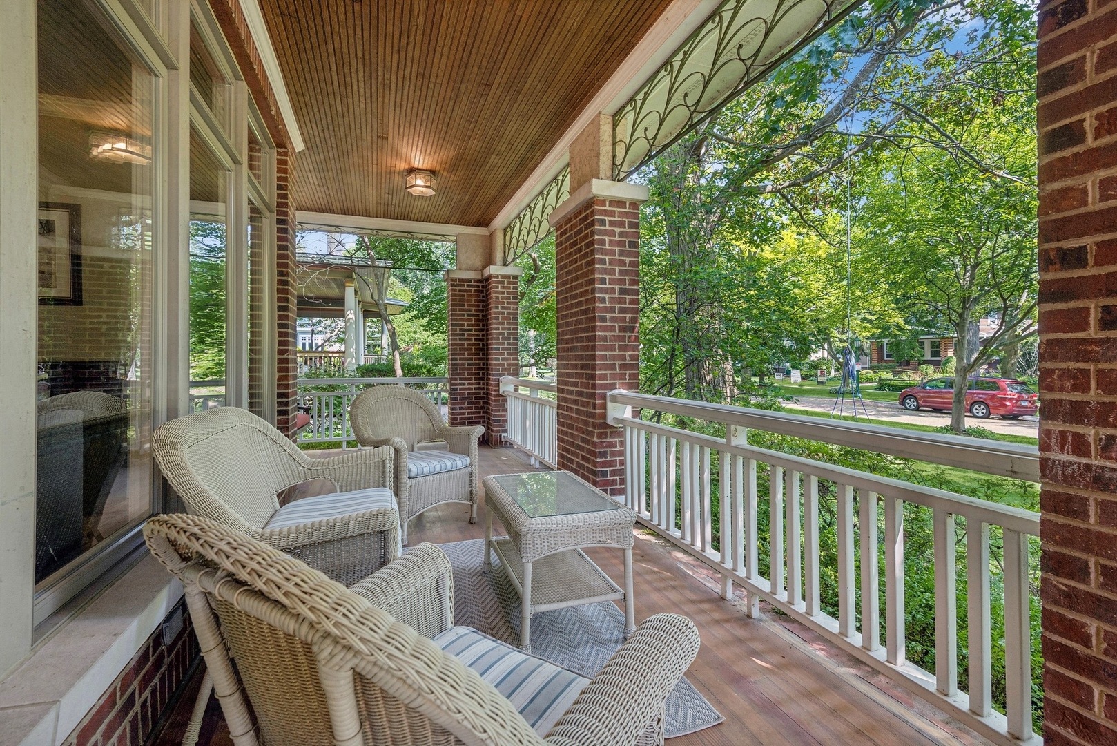 1042 Greenwood Avenue