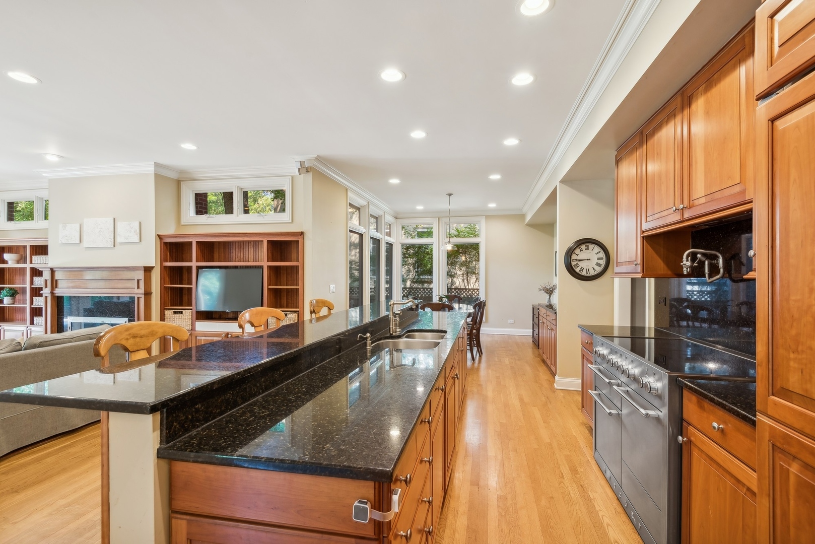 1042 Greenwood Avenue