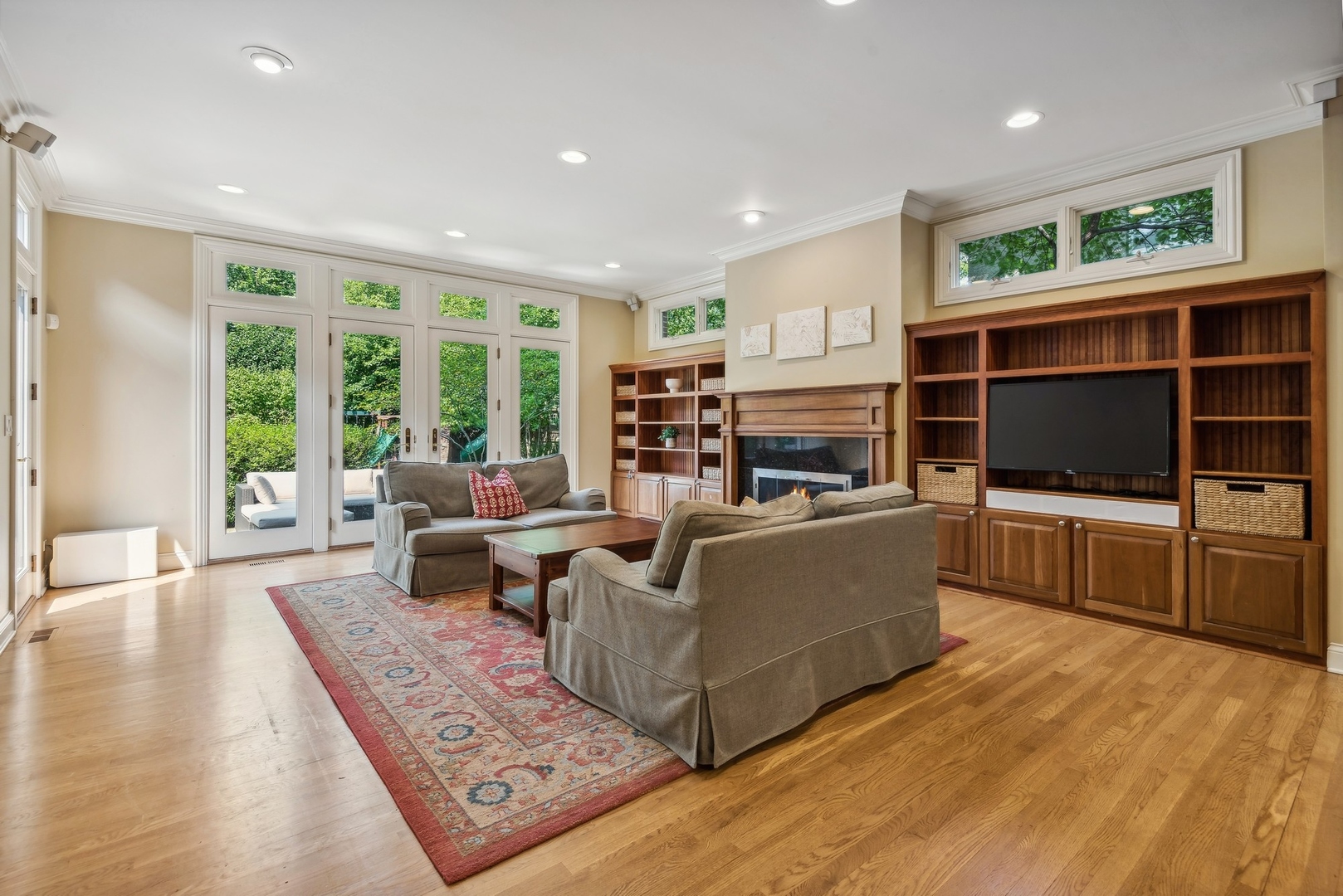 1042 Greenwood Avenue