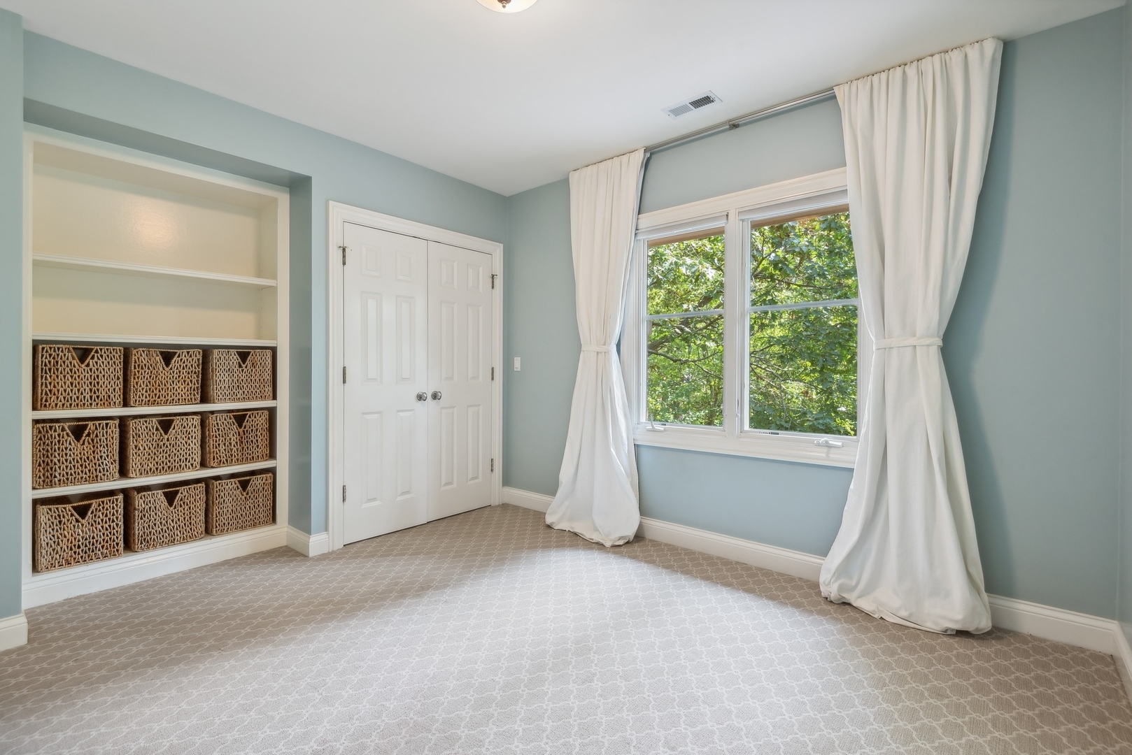 1042 Greenwood Avenue