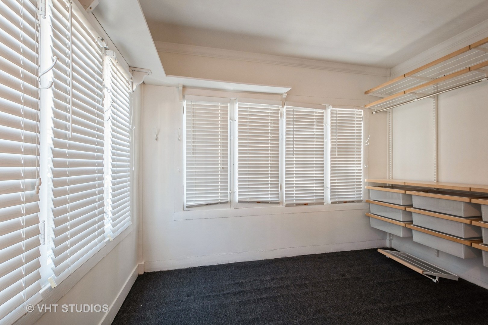 2541 Ewing Avenue Unit: 1