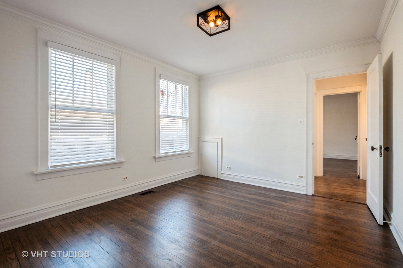 2541 Ewing Avenue Unit: 1