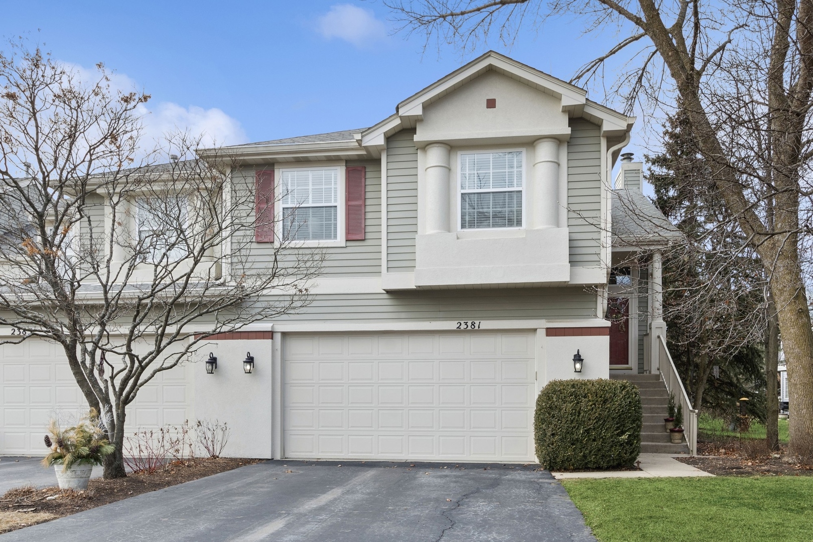 2381 Madiera Court