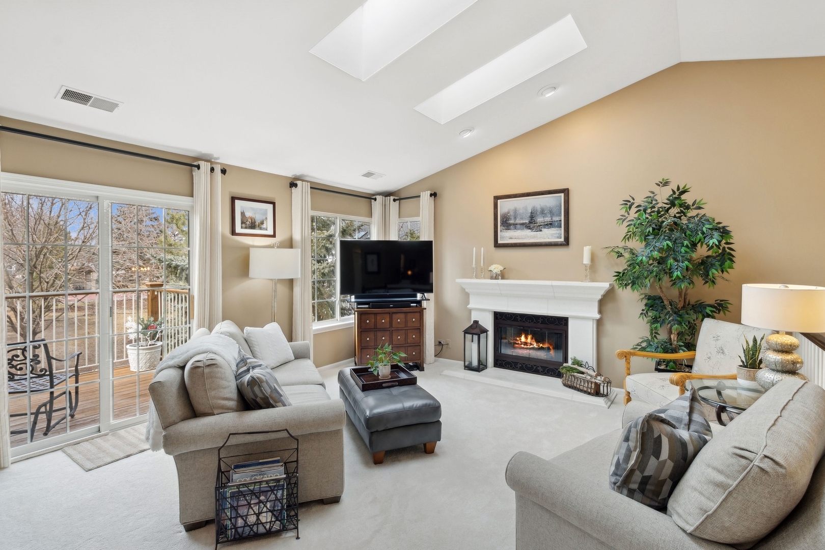 2381 Madiera Court