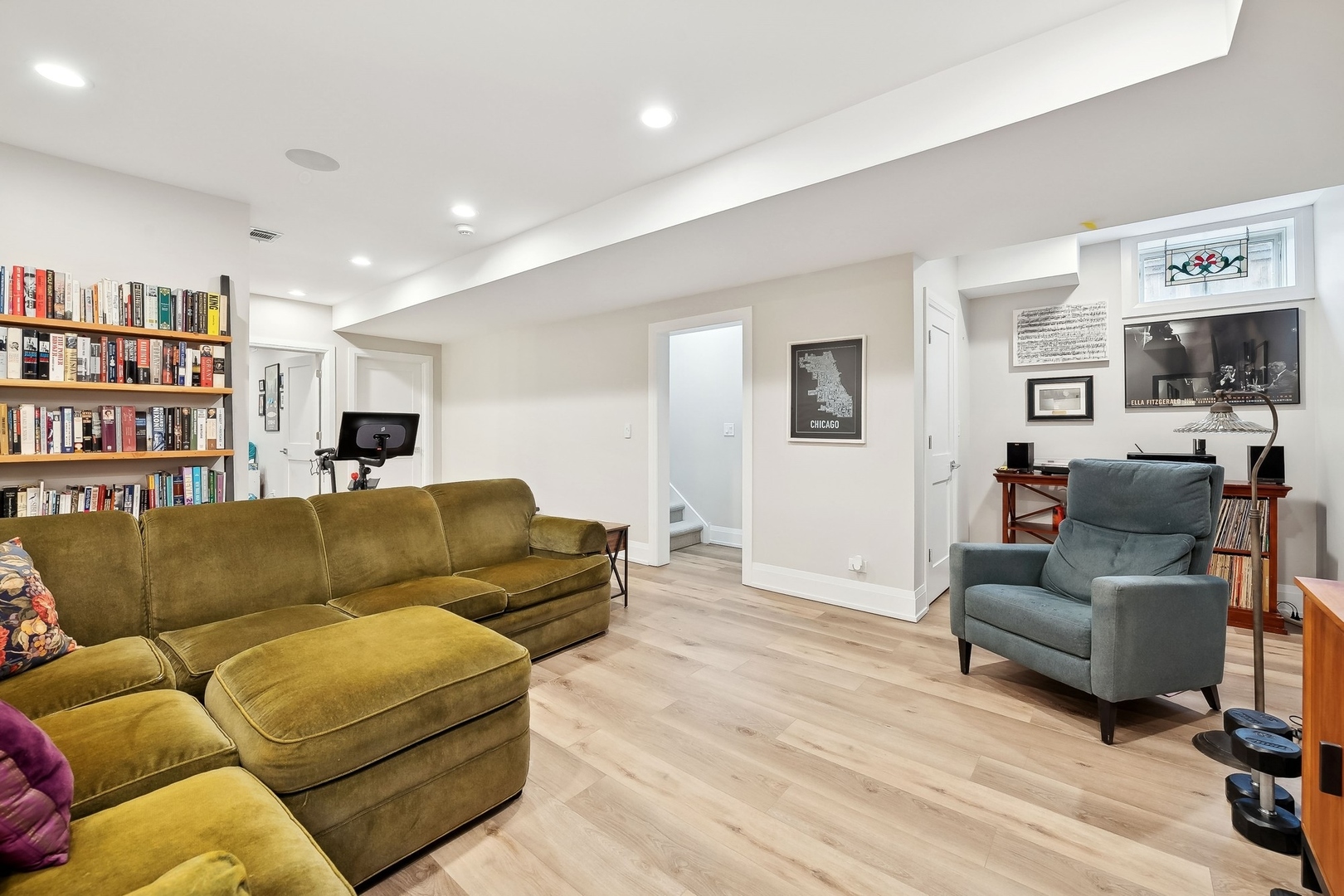 516 Poplar Drive Unit: 516