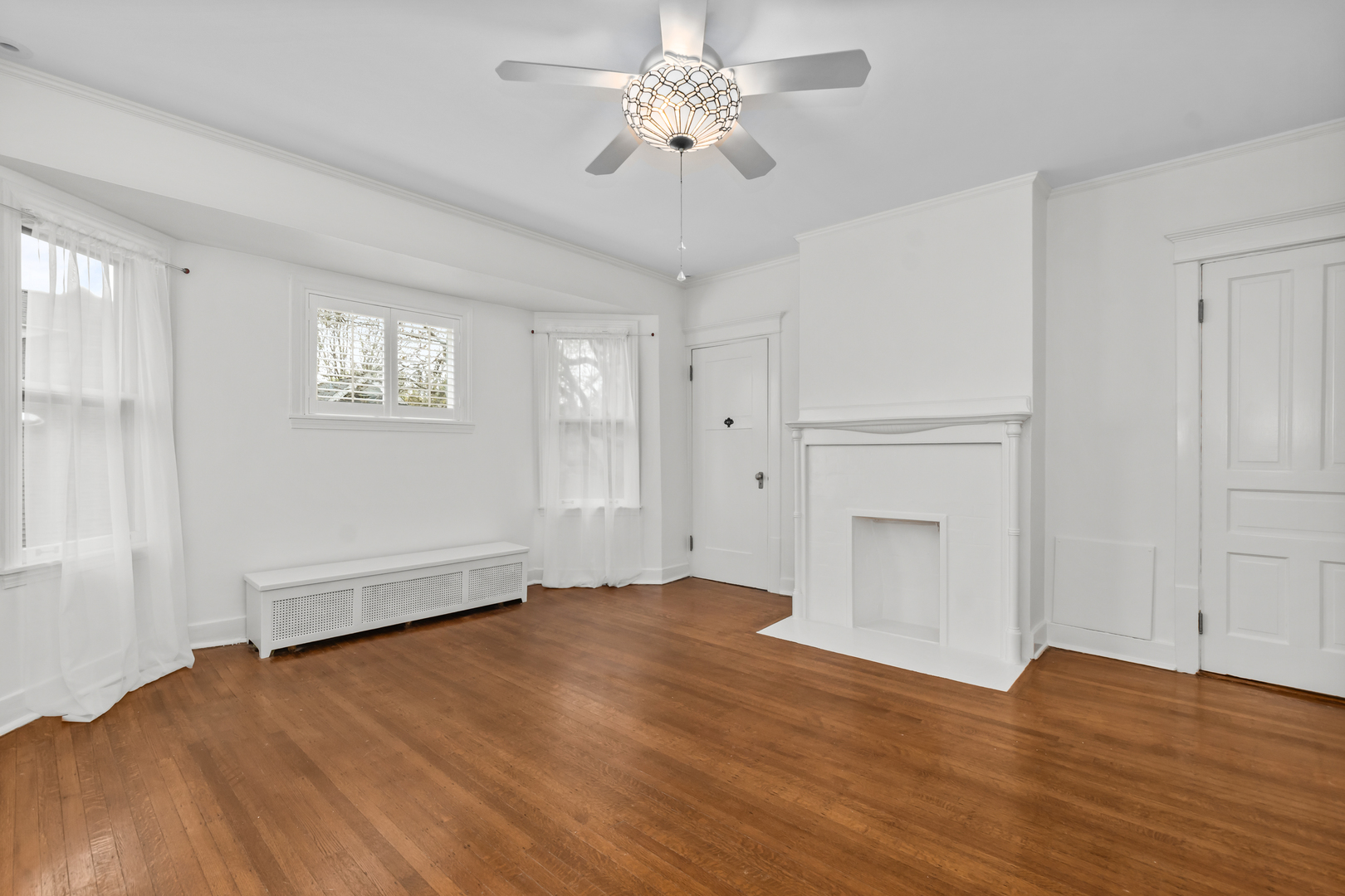 714 SHERIDAN Road