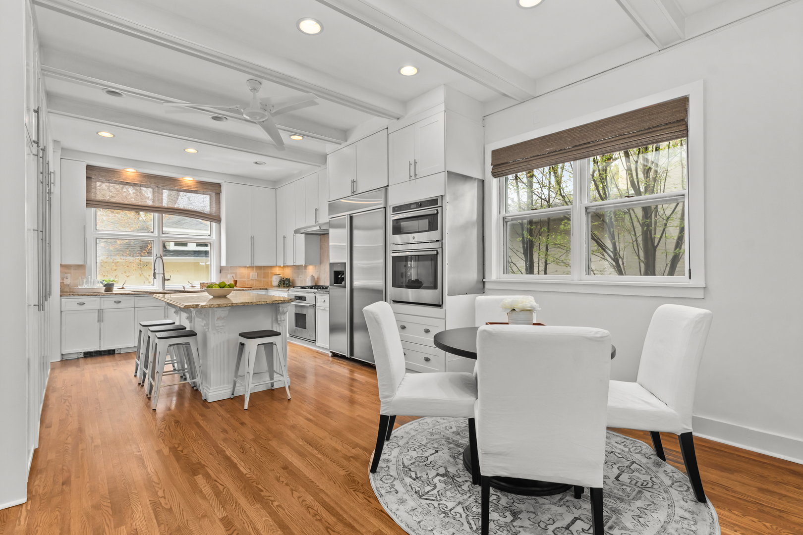 714 SHERIDAN Road
