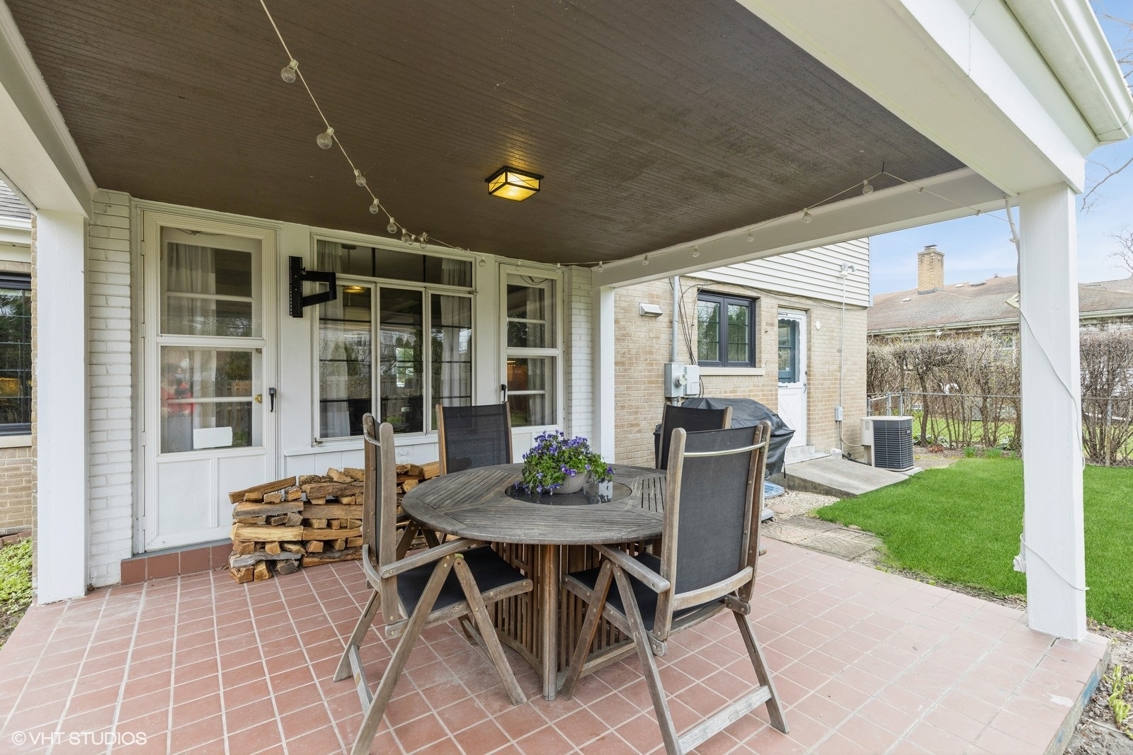 9546 Springfield Avenue