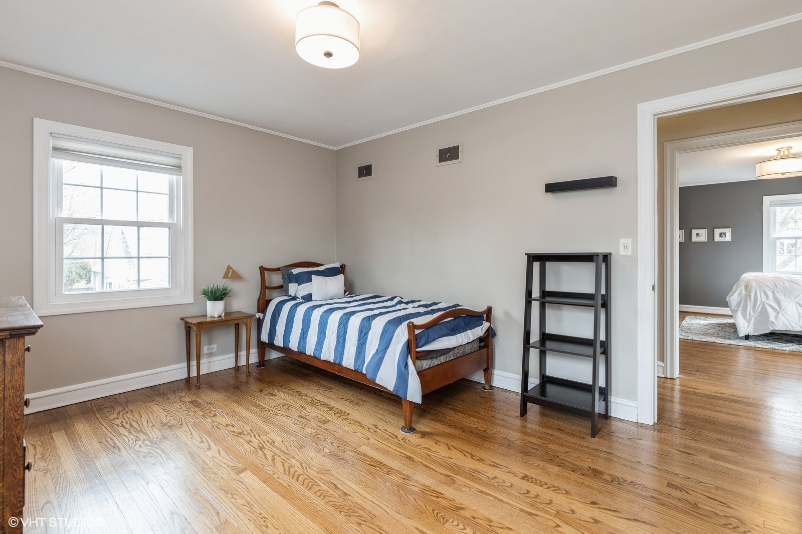 9546 Springfield Avenue