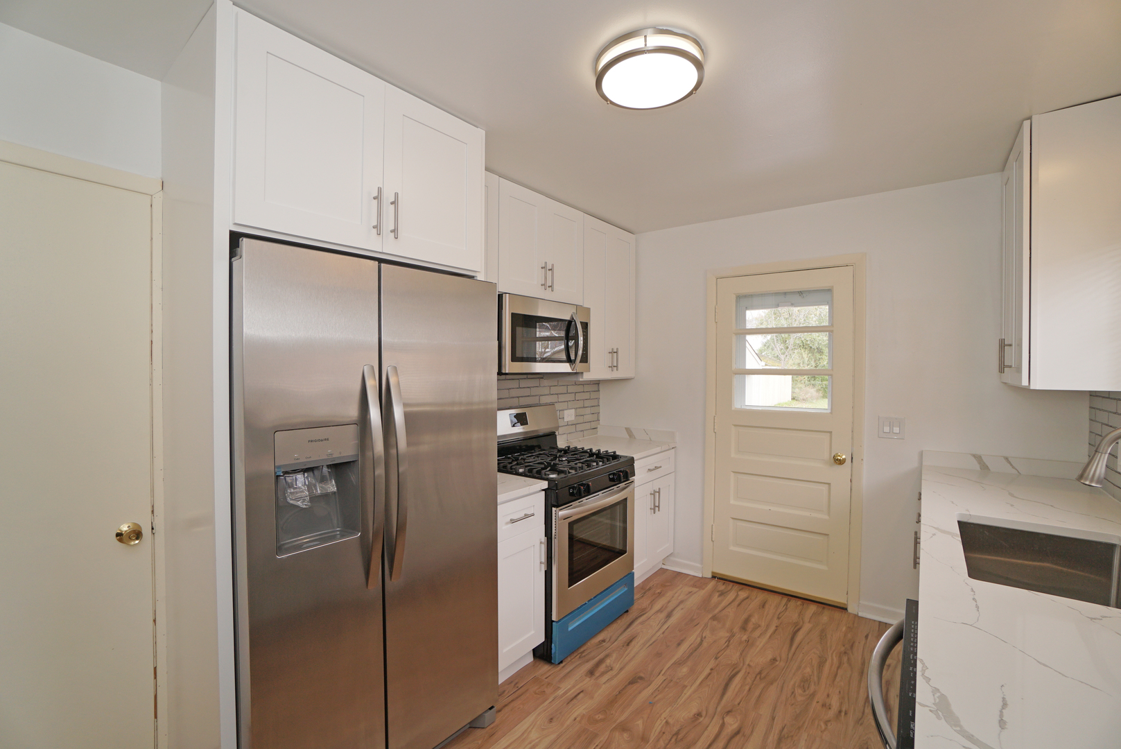 580 Ivy Court