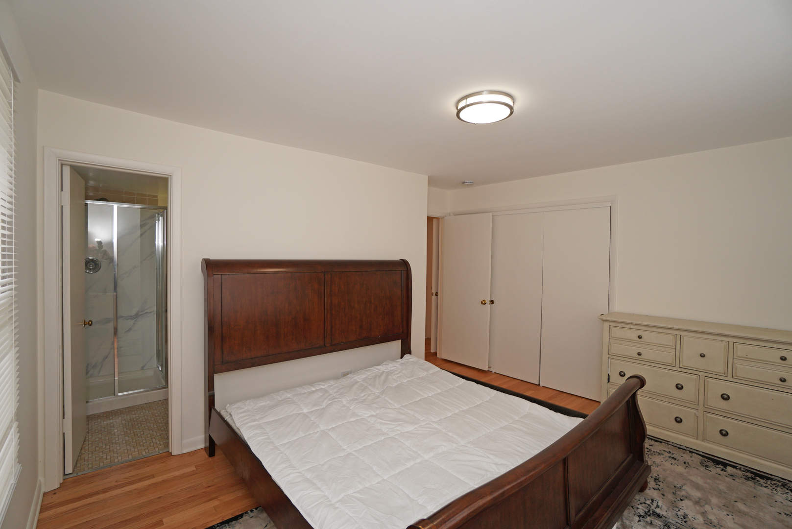 580 Ivy Court