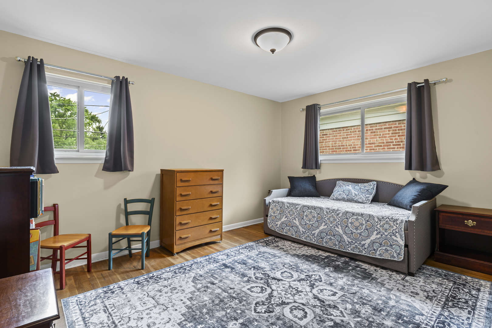 619 Leamington Avenue