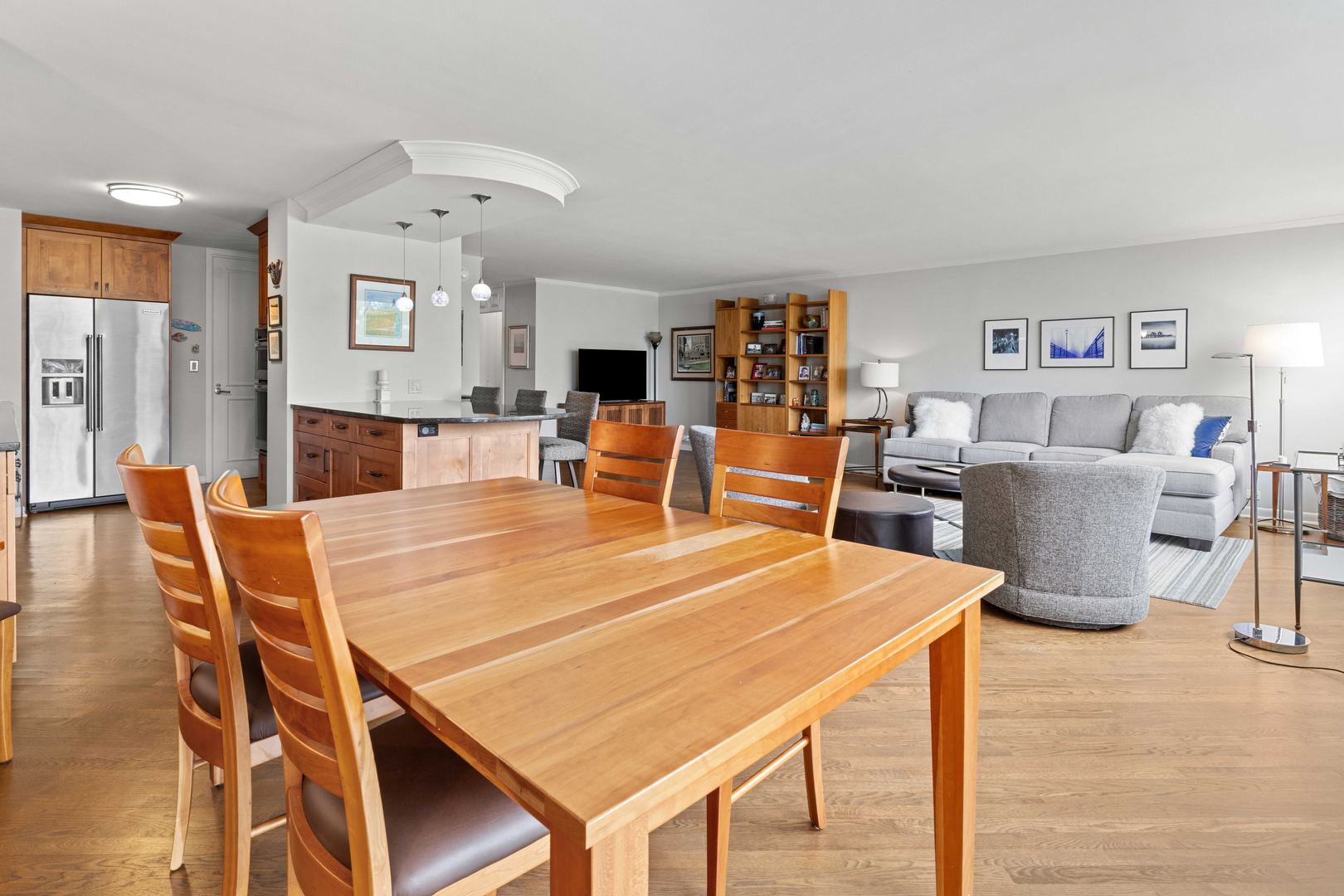 1630 Sheridan Road Unit: 4M