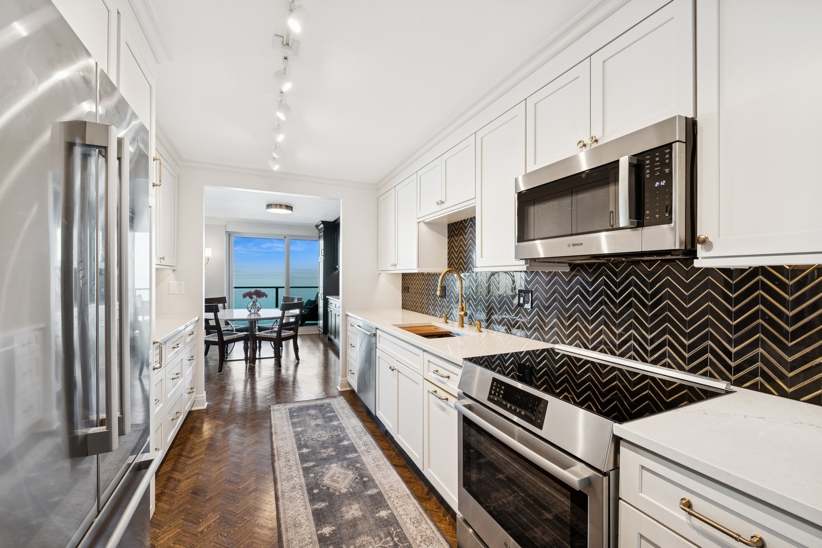1630 Sheridan Road Unit: 8K
